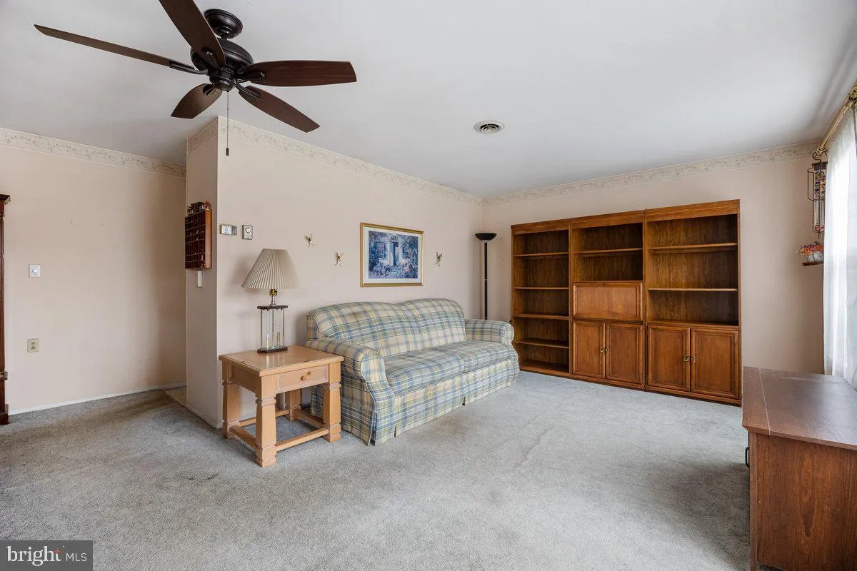 Southampton, New Jersey 08088, United States, 2 Bedrooms Bedrooms, ,1 BathroomBathrooms,Residential,Active,3709