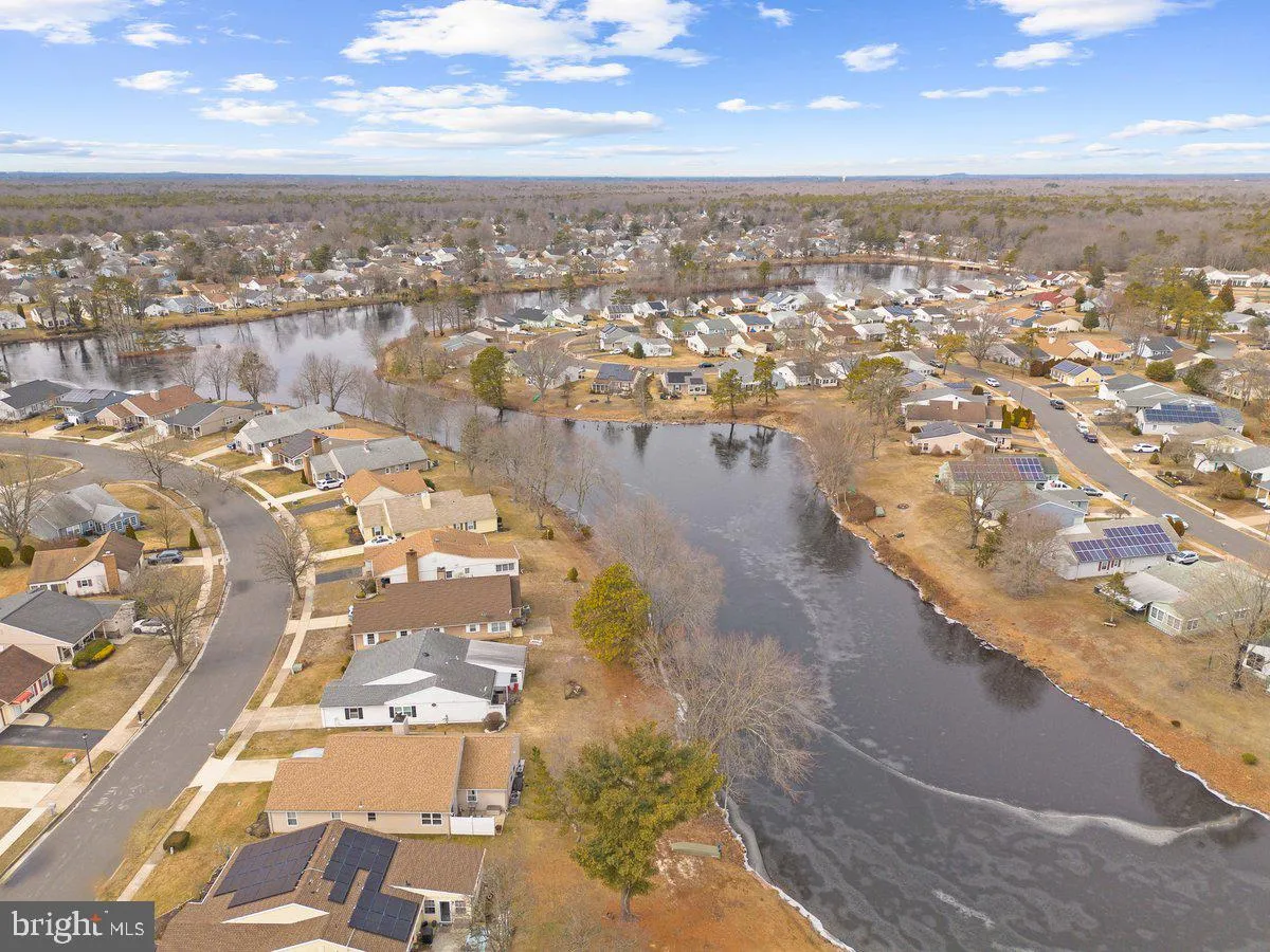 Southampton, New Jersey 08088, United States, 2 Bedrooms Bedrooms, ,1 BathroomBathrooms,Residential,Active,3709