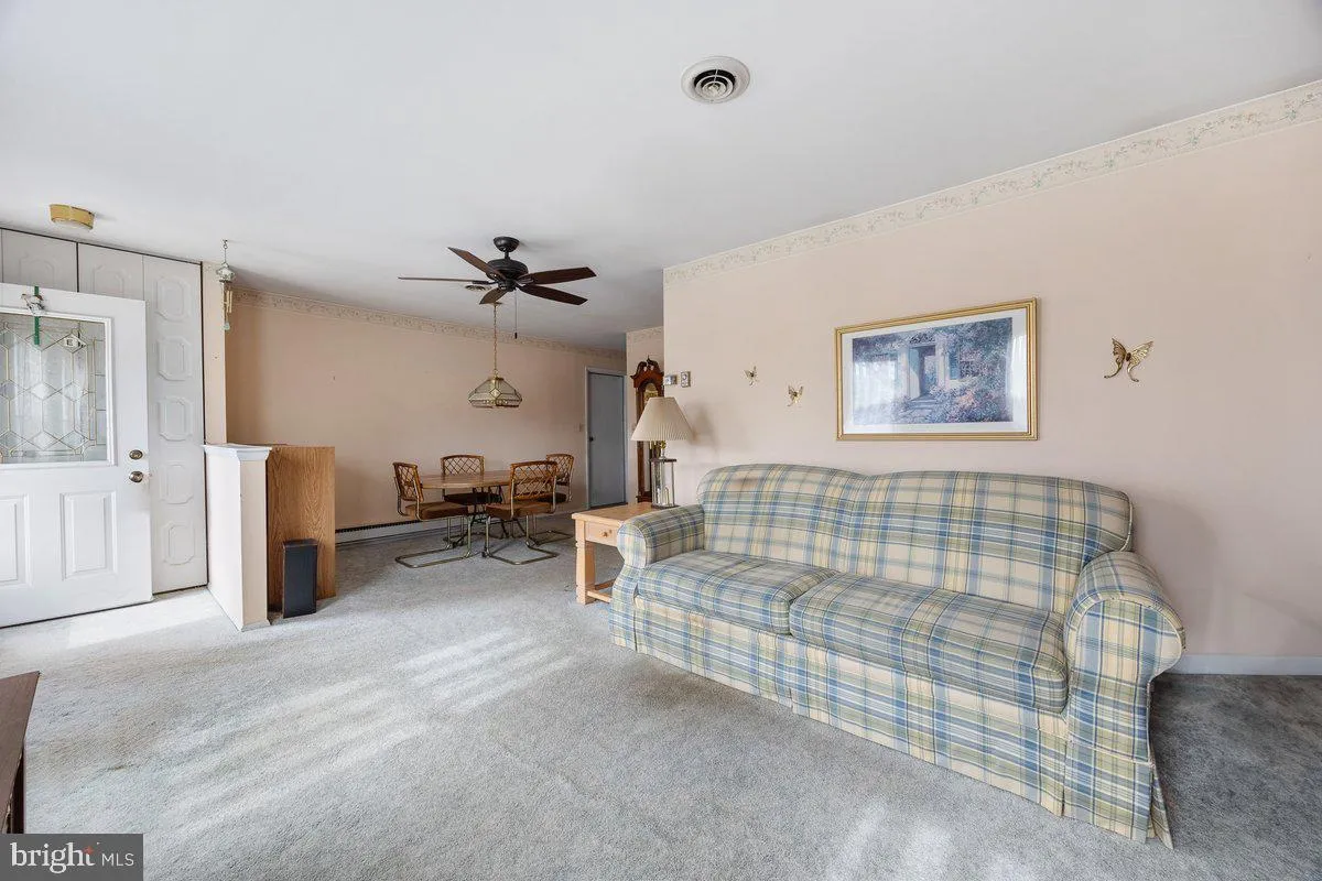 Southampton, New Jersey 08088, United States, 2 Bedrooms Bedrooms, ,1 BathroomBathrooms,Residential,Active,3709