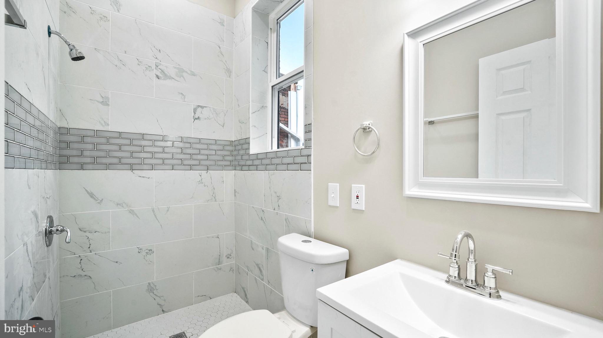 HARLEM PARK - Residential Lease