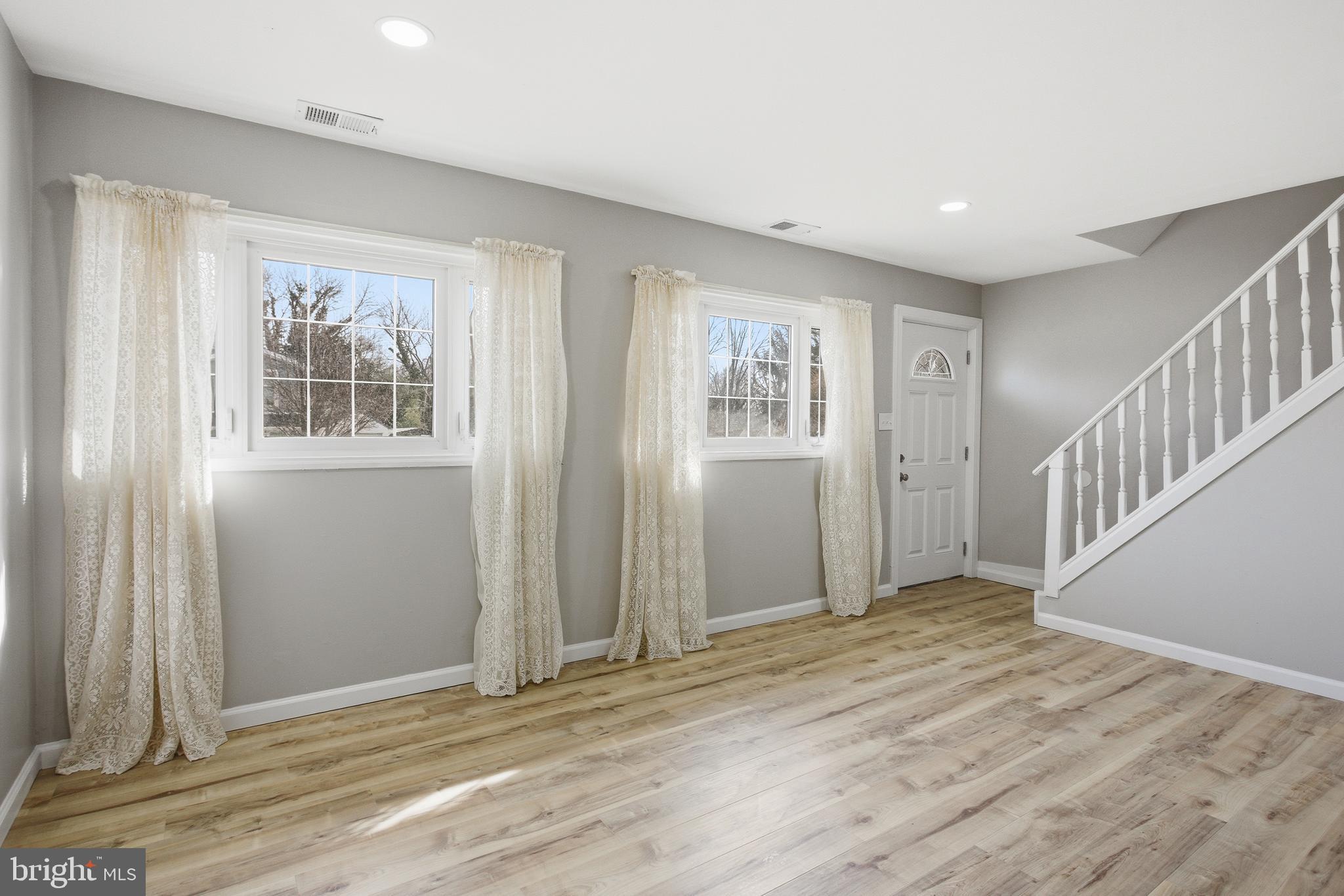 1011 MONTGOMERY ROAD