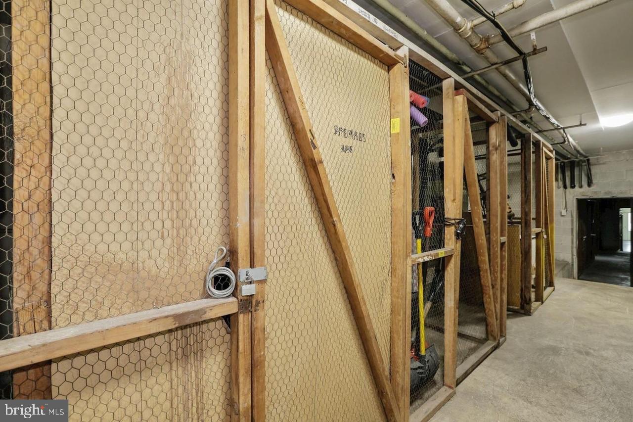 MONTGOMERY CENTURY - Residential