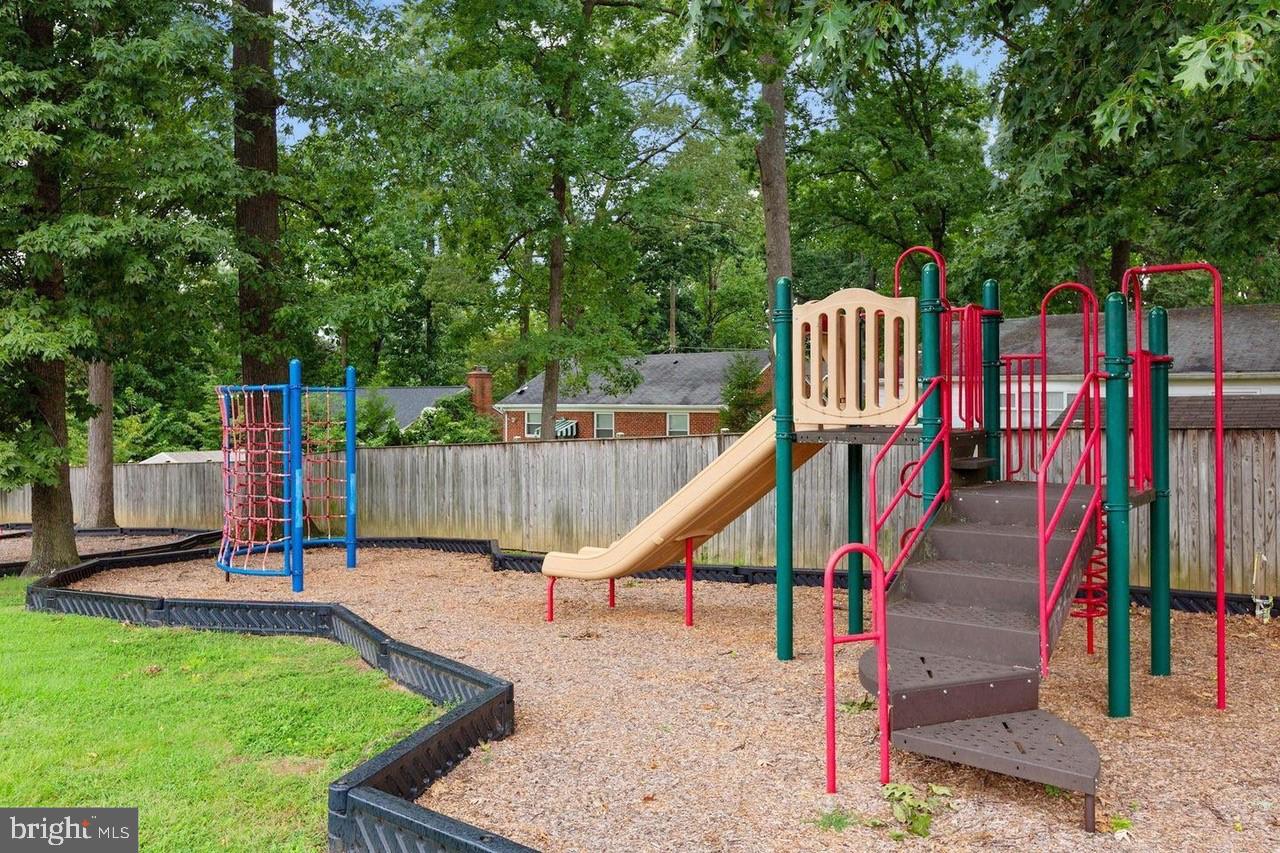 MONTGOMERY CENTURY - Residential