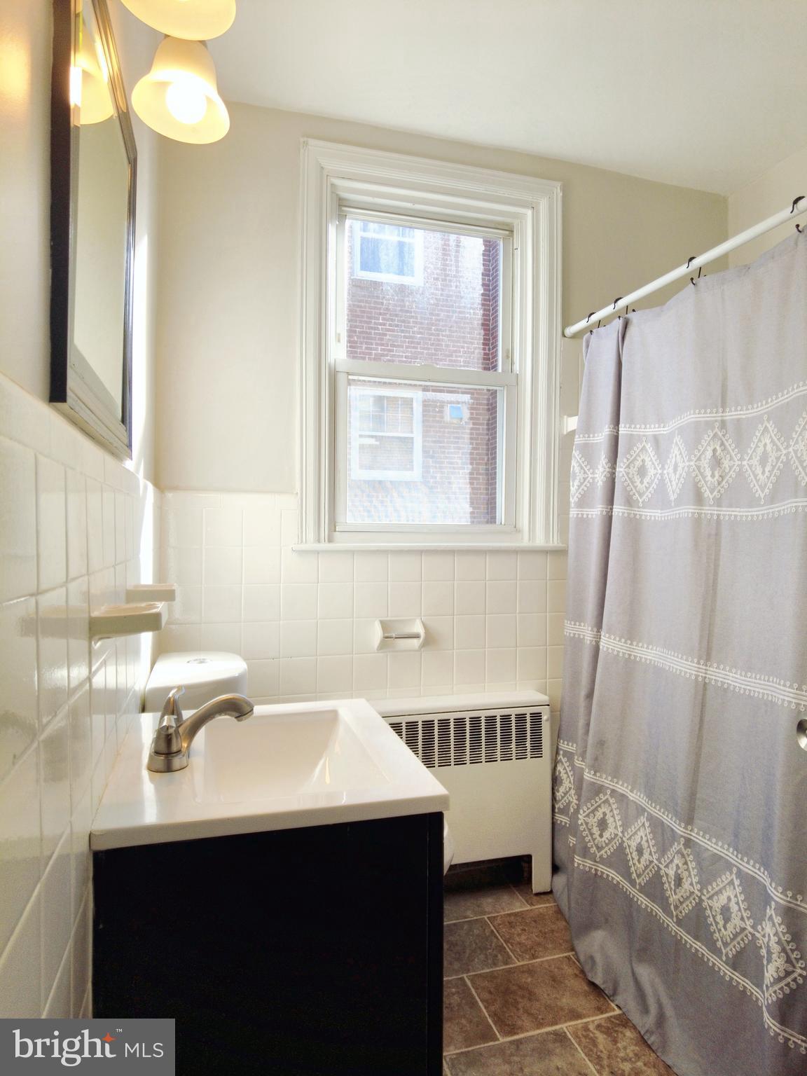 OLNEY - Residential Lease