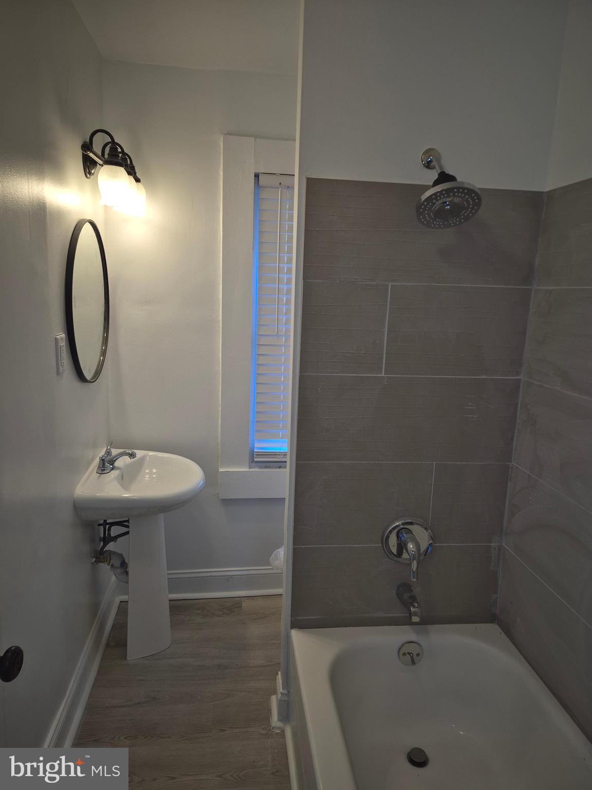 MIDDLE EAST - Residential