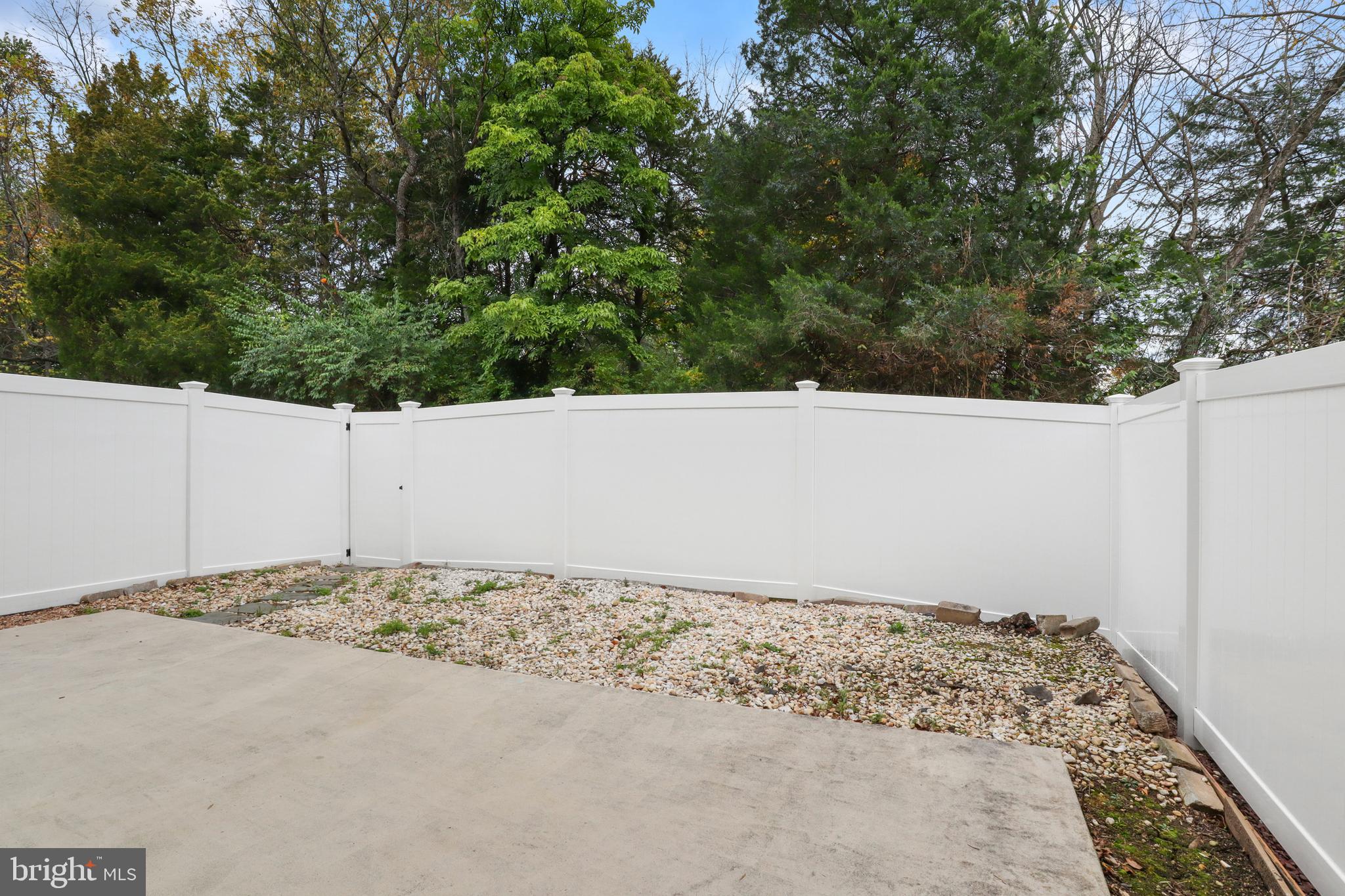 GRANDVIEW PARK CONDOS - Residential