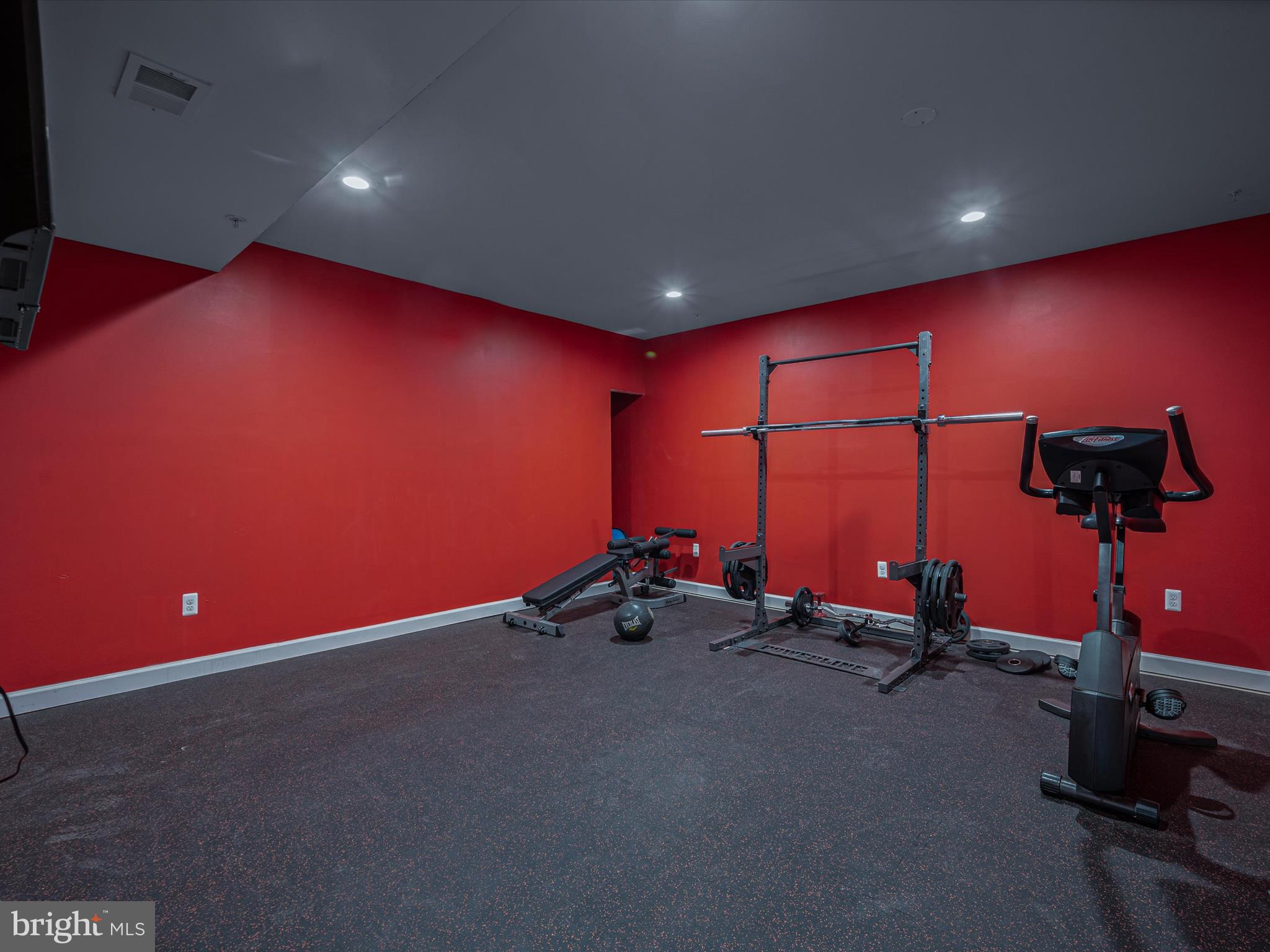 THE SUMMIT AT COPPER RIDGE - Residential