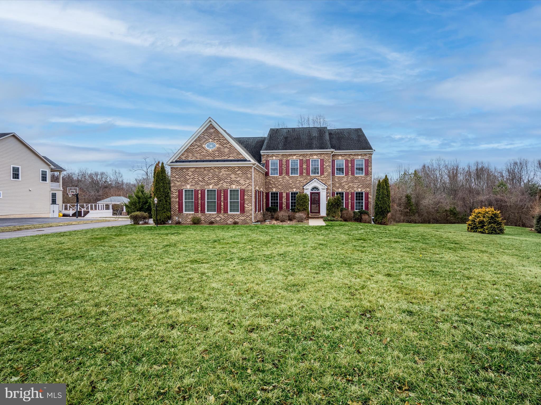 2415 PEBBLEBROOK COURT