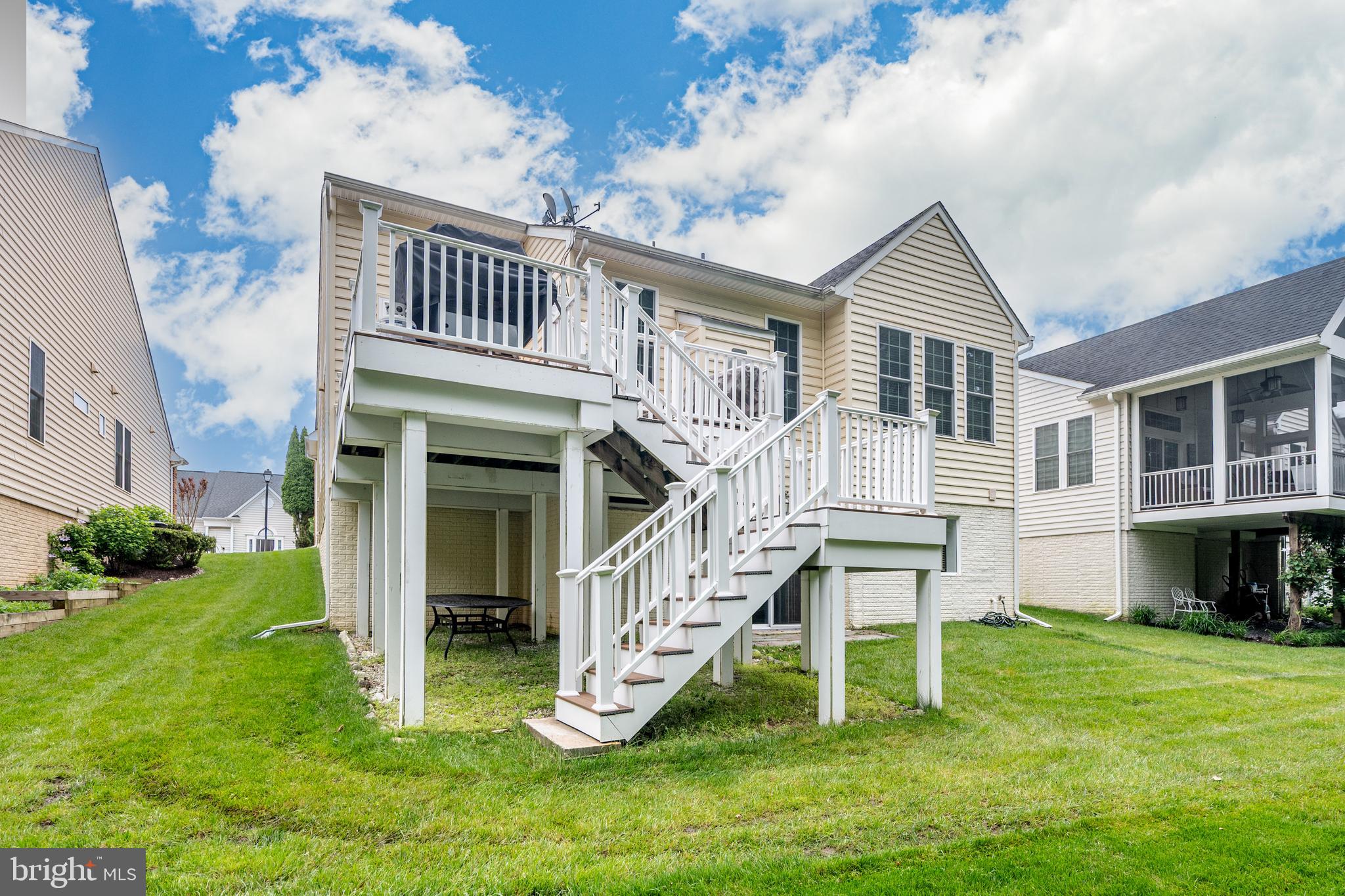 WAVERLY WOODS WEST - Residential