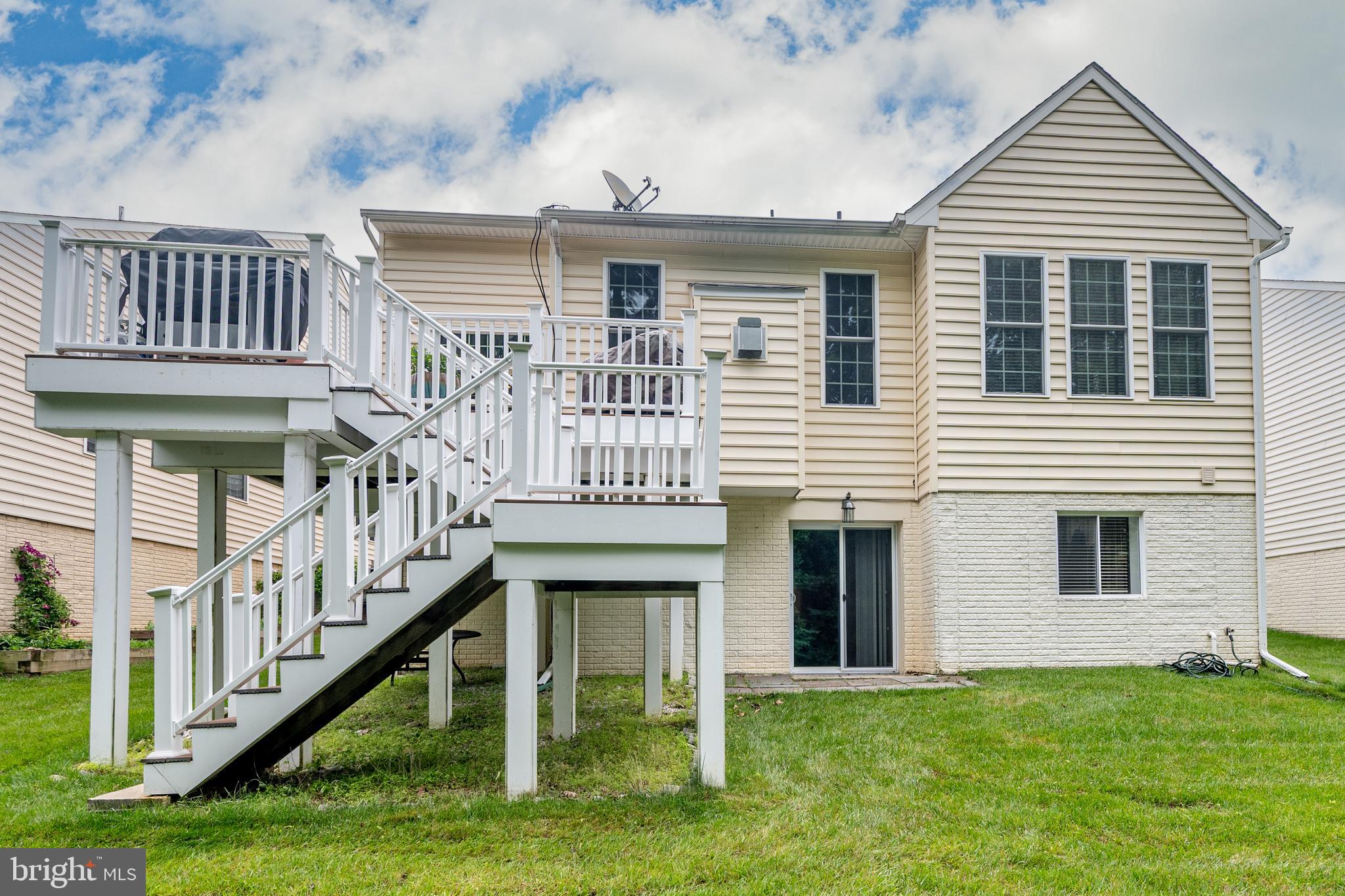 WAVERLY WOODS WEST - Residential