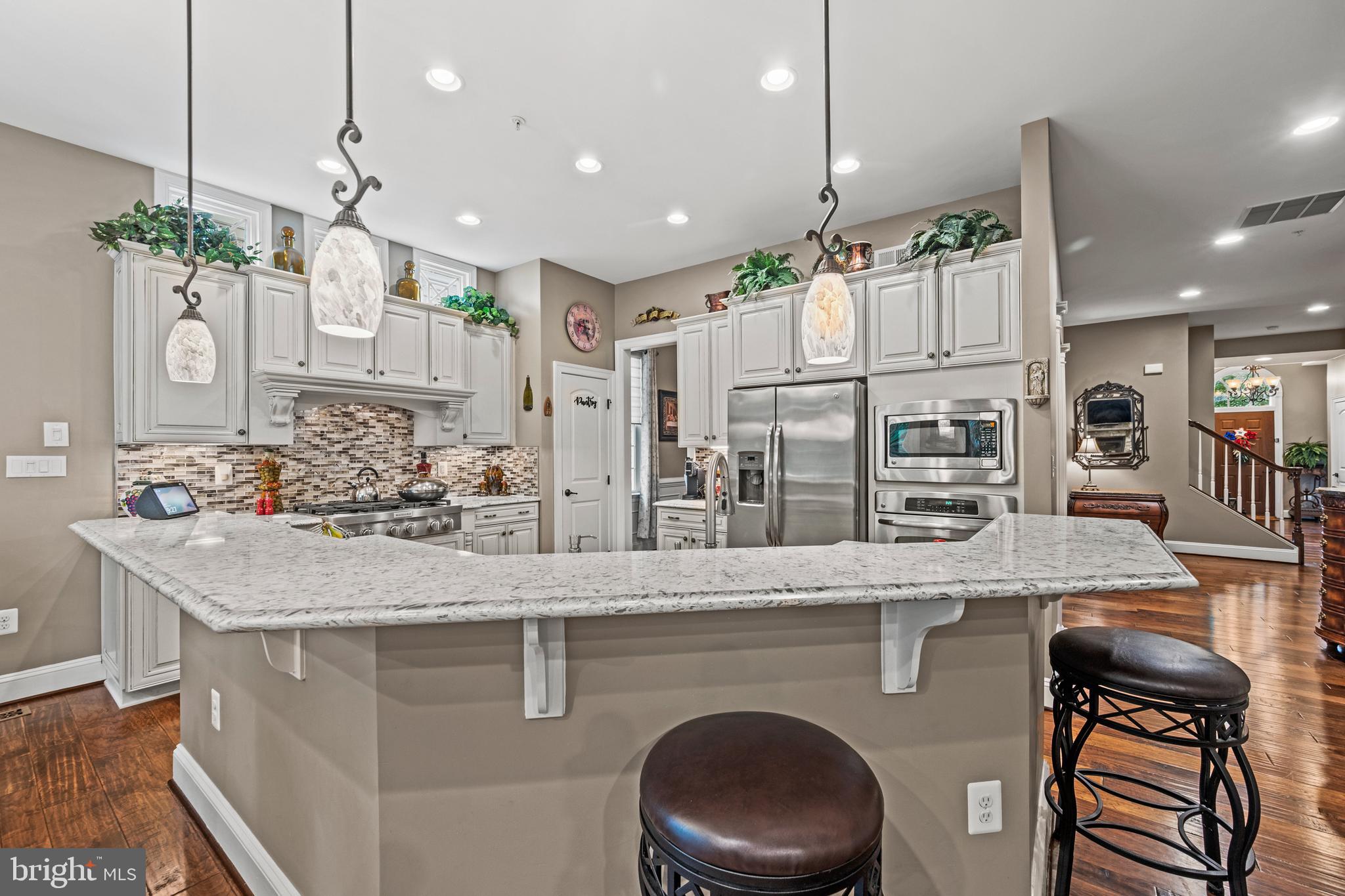 WAVERLY WOODS WEST - Residential