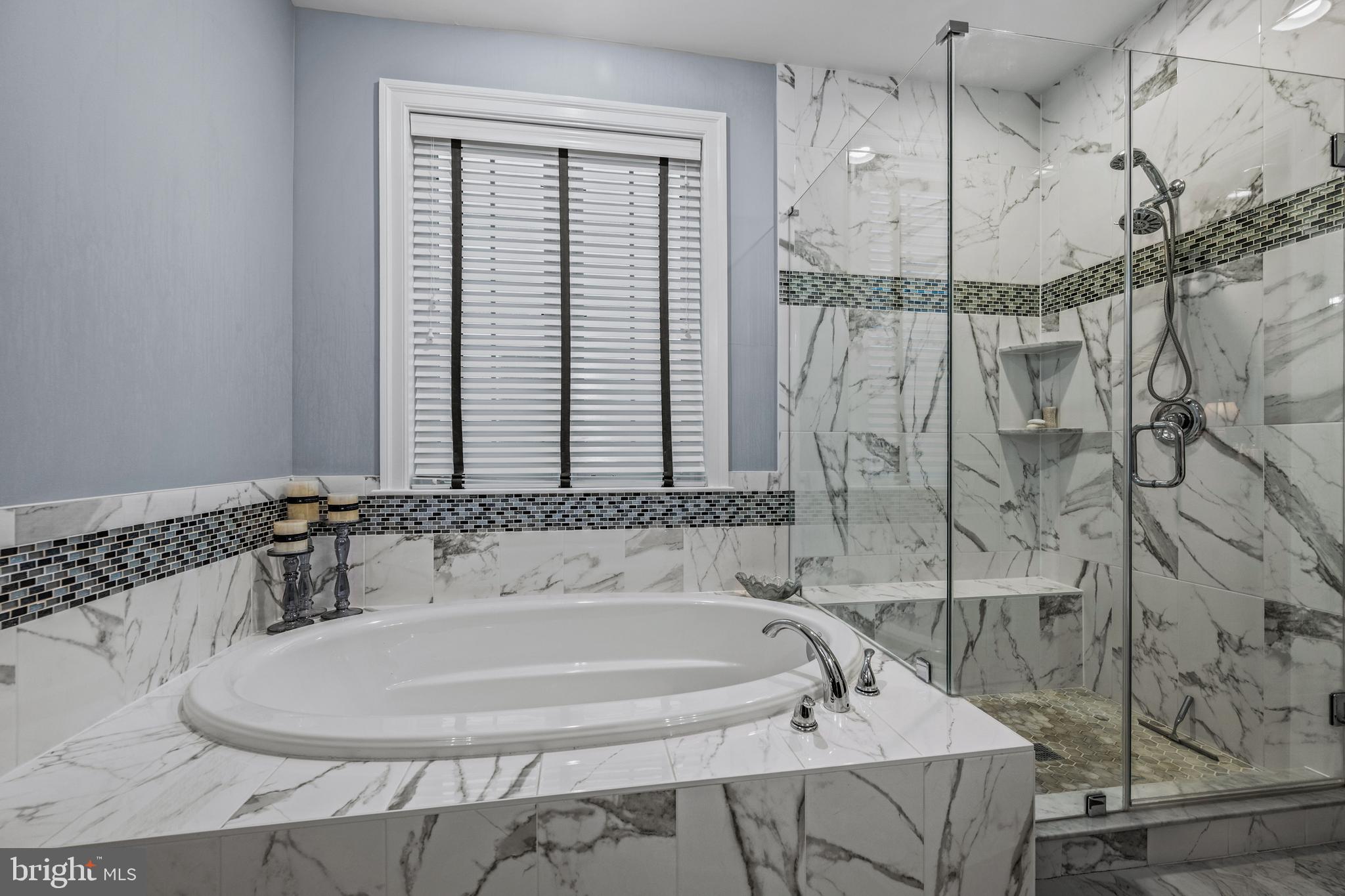 WAVERLY WOODS WEST - Residential