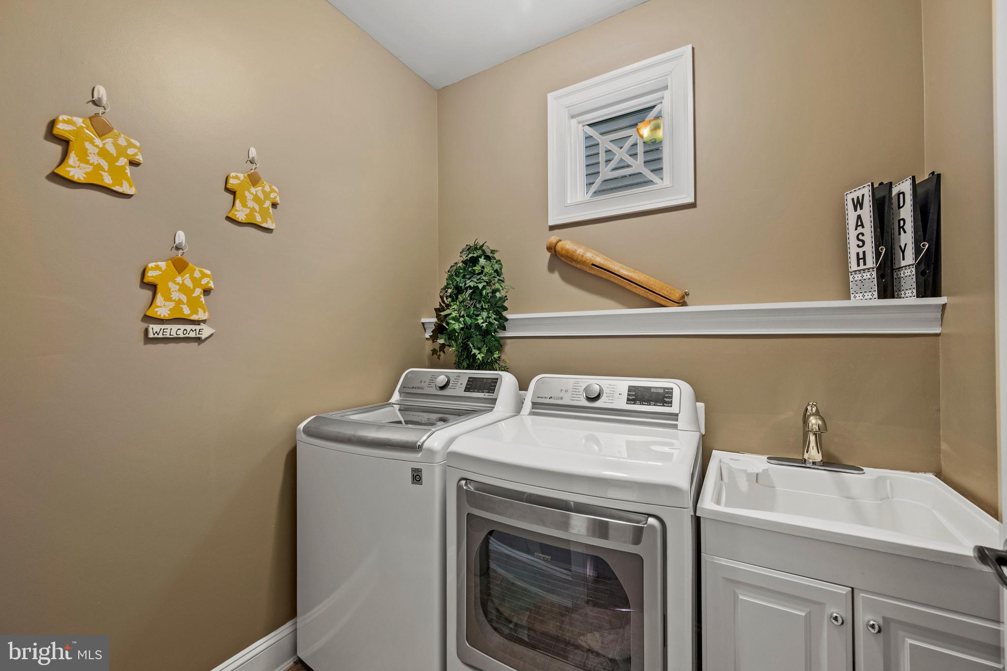 WAVERLY WOODS WEST - Residential