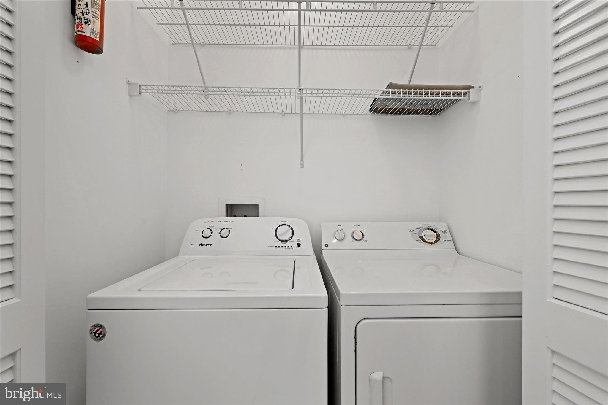 VILLAGE GREEN - Residential