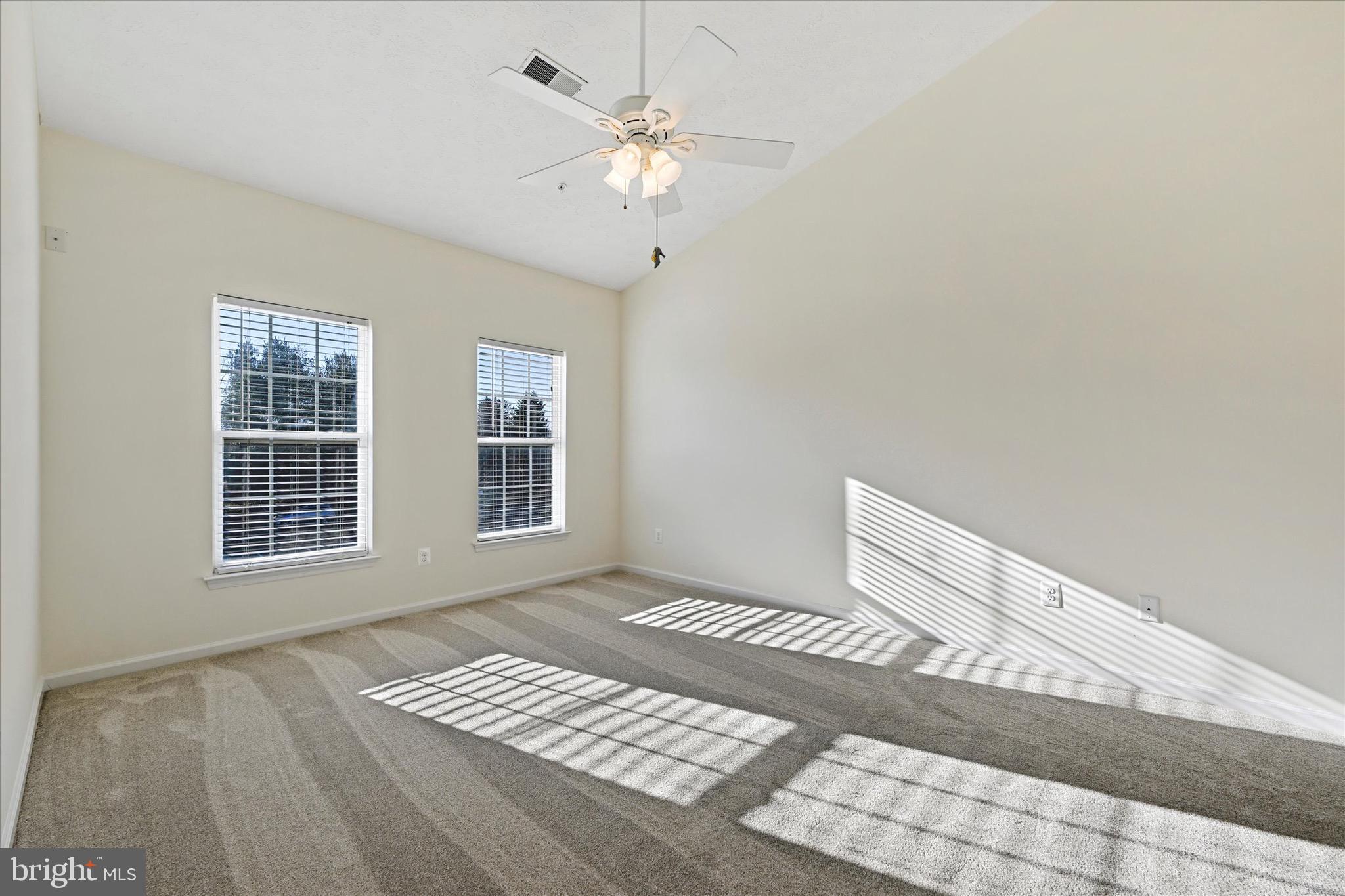 VILLAGE GREEN - Residential