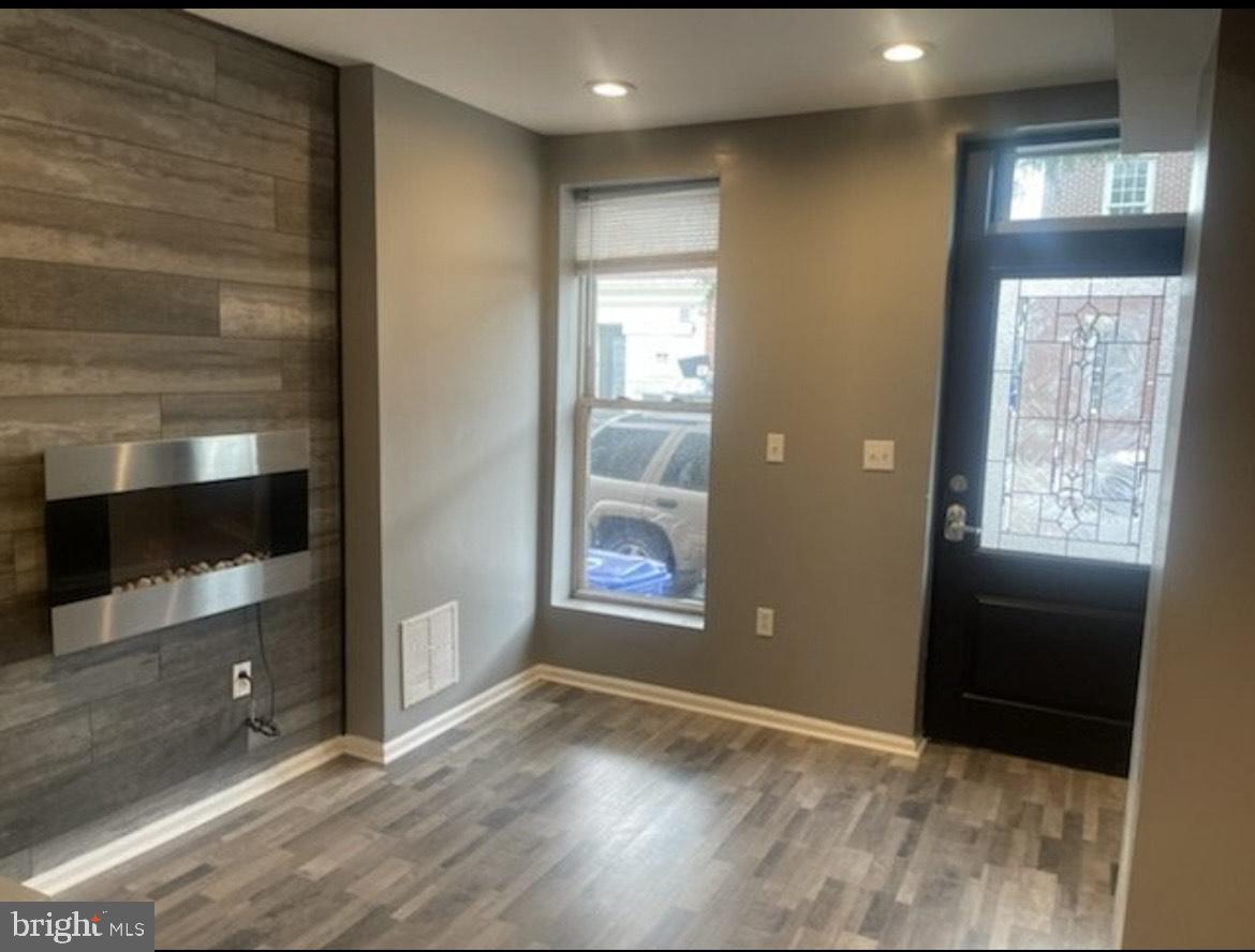 WASHINGTON VILLAGE - Residential Lease