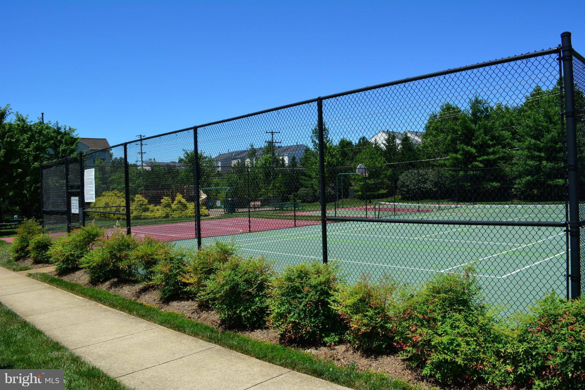 MCNAIR FARMS WEST - Residential Lease