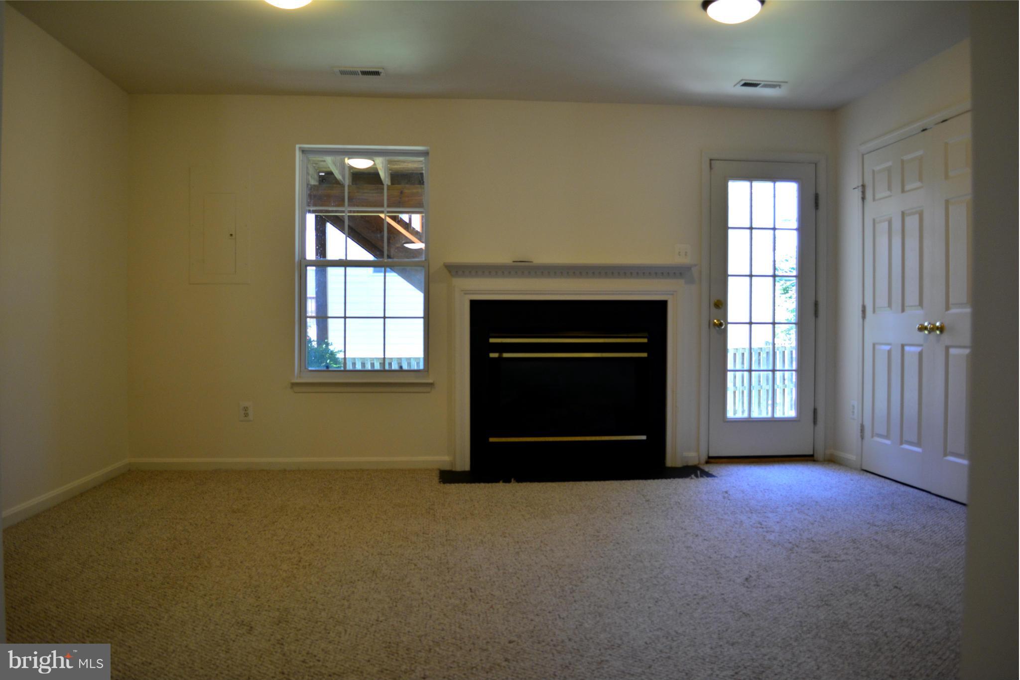 MCNAIR FARMS WEST - Residential Lease