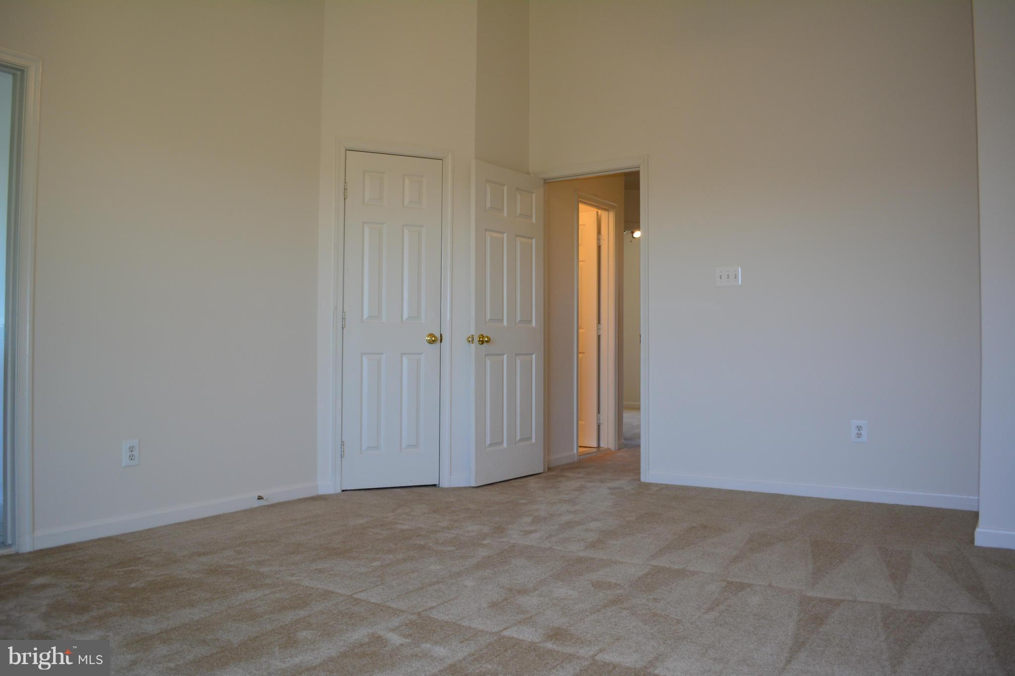 MCNAIR FARMS WEST - Residential Lease