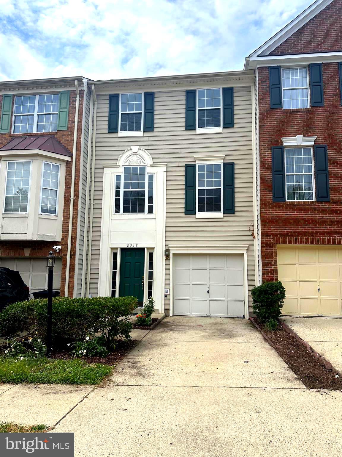 MCNAIR FARMS WEST - Residential Lease