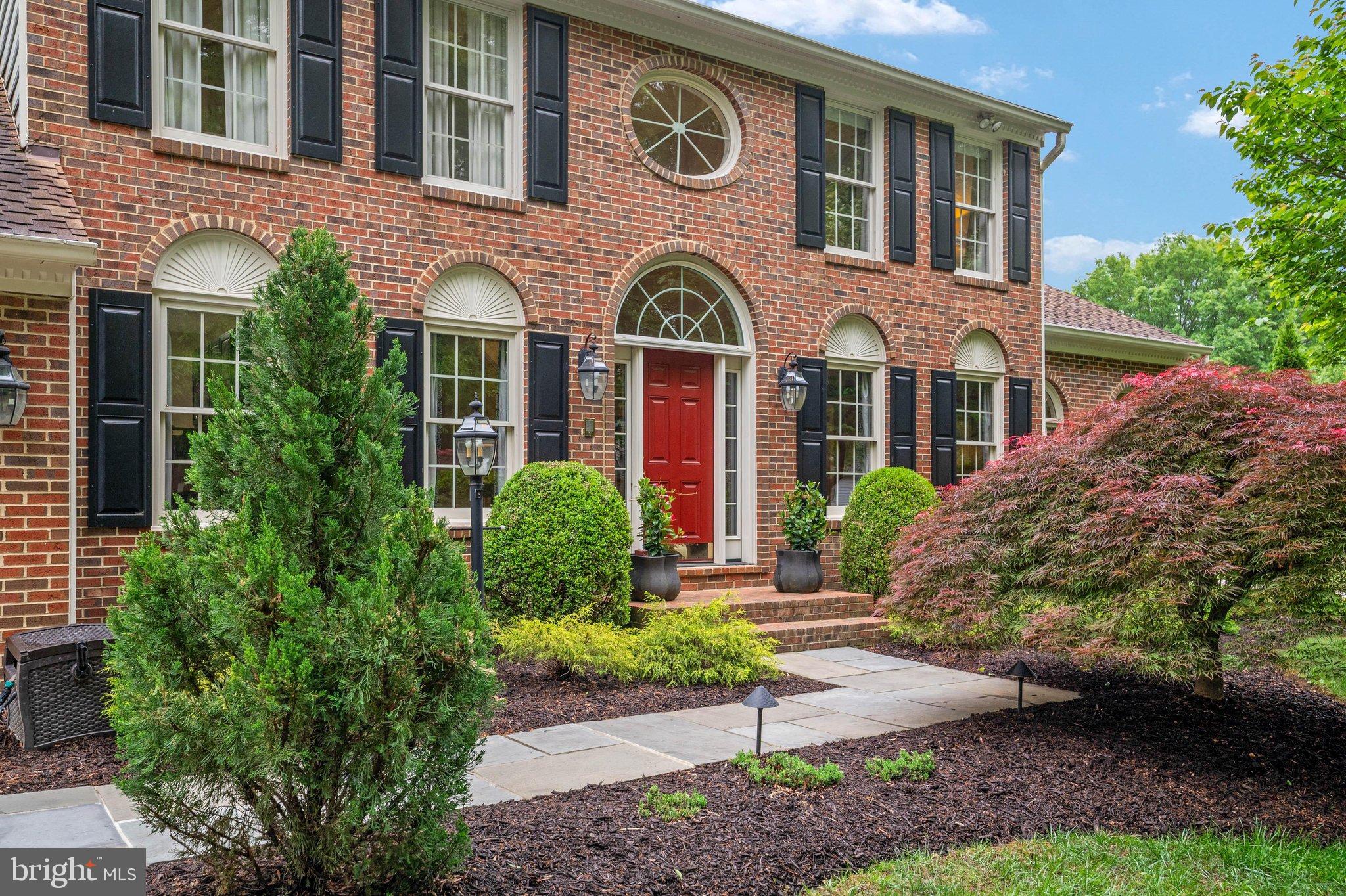 5613 SUGARBUSH LANE