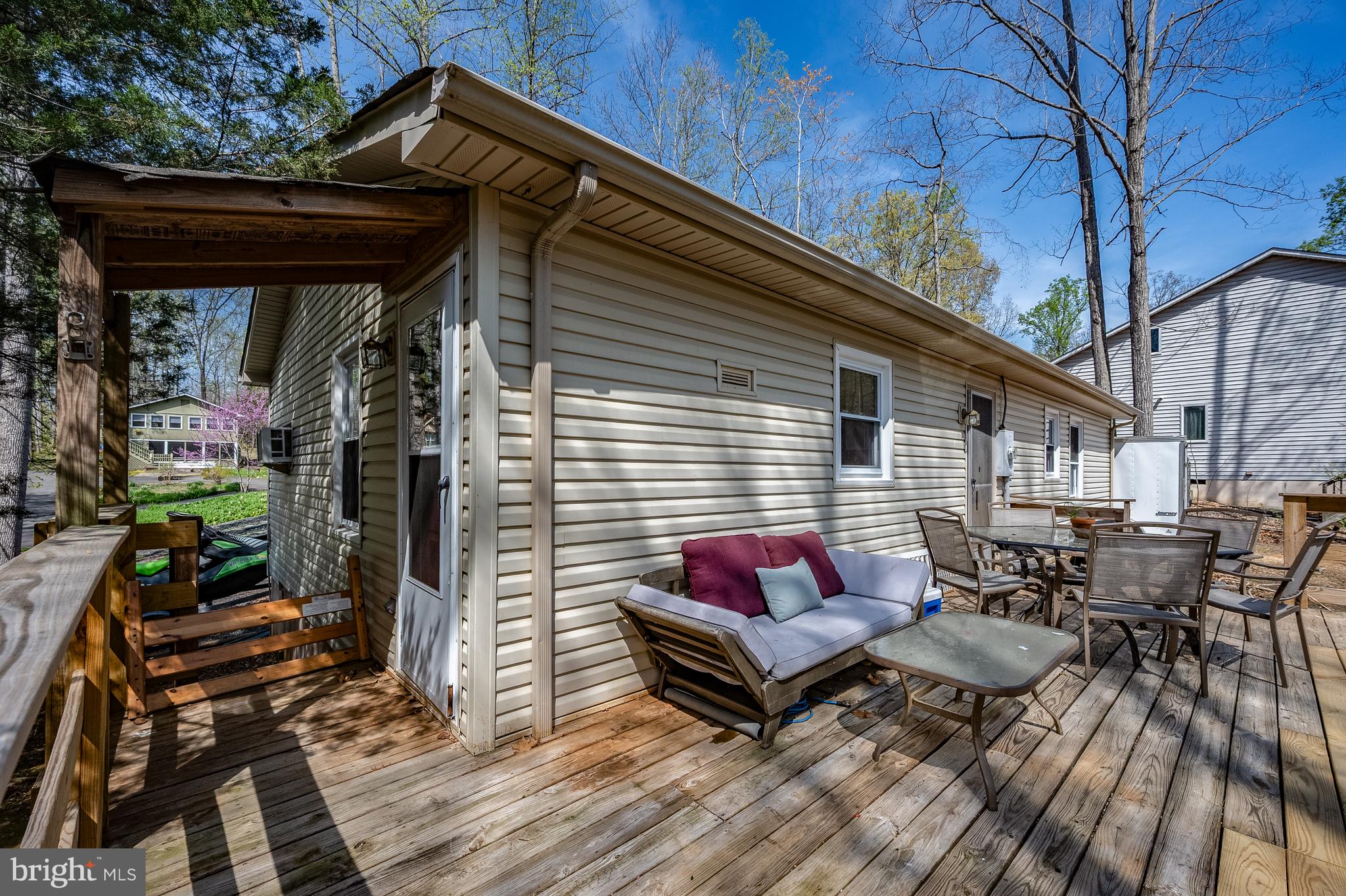 LAKE OF THE WOODS - Residential