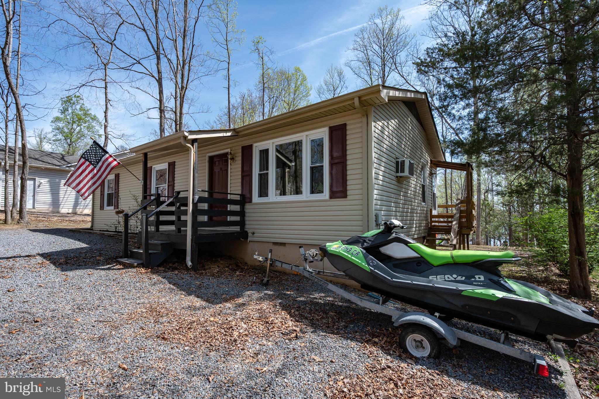 LAKE OF THE WOODS - Residential