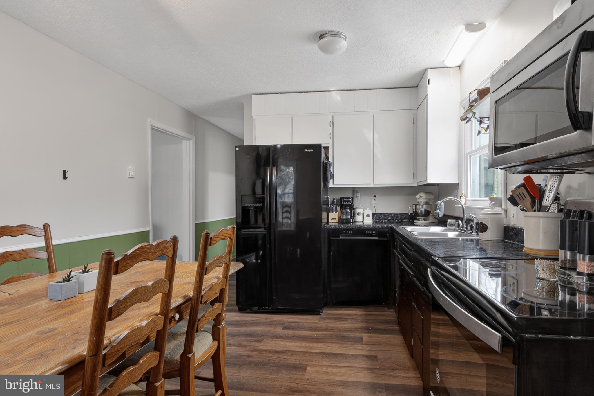 LAKE OF THE WOODS - Residential