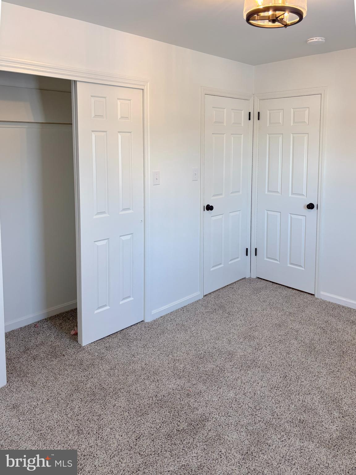 BRIDGEPORT - Residential