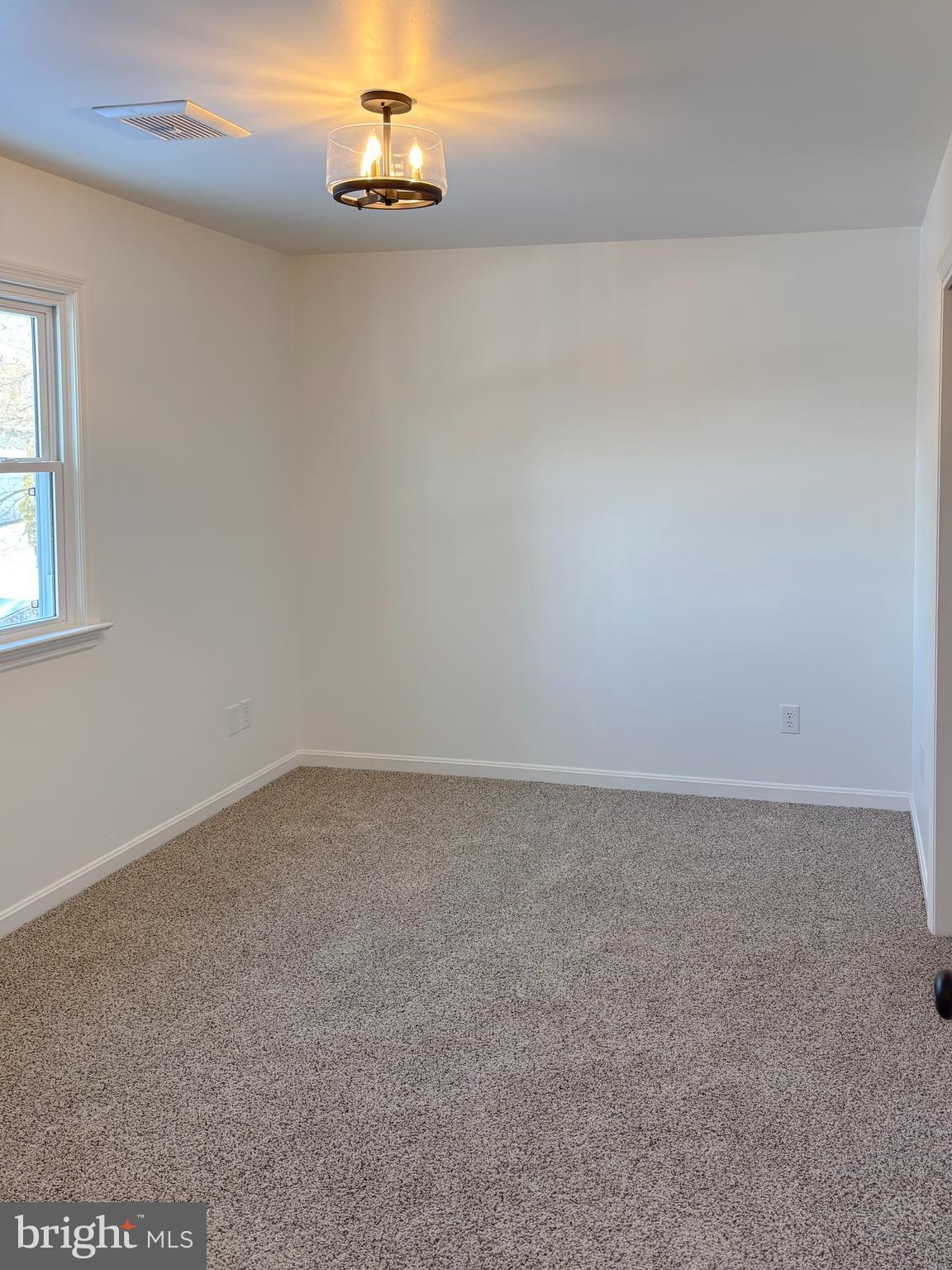 BRIDGEPORT - Residential