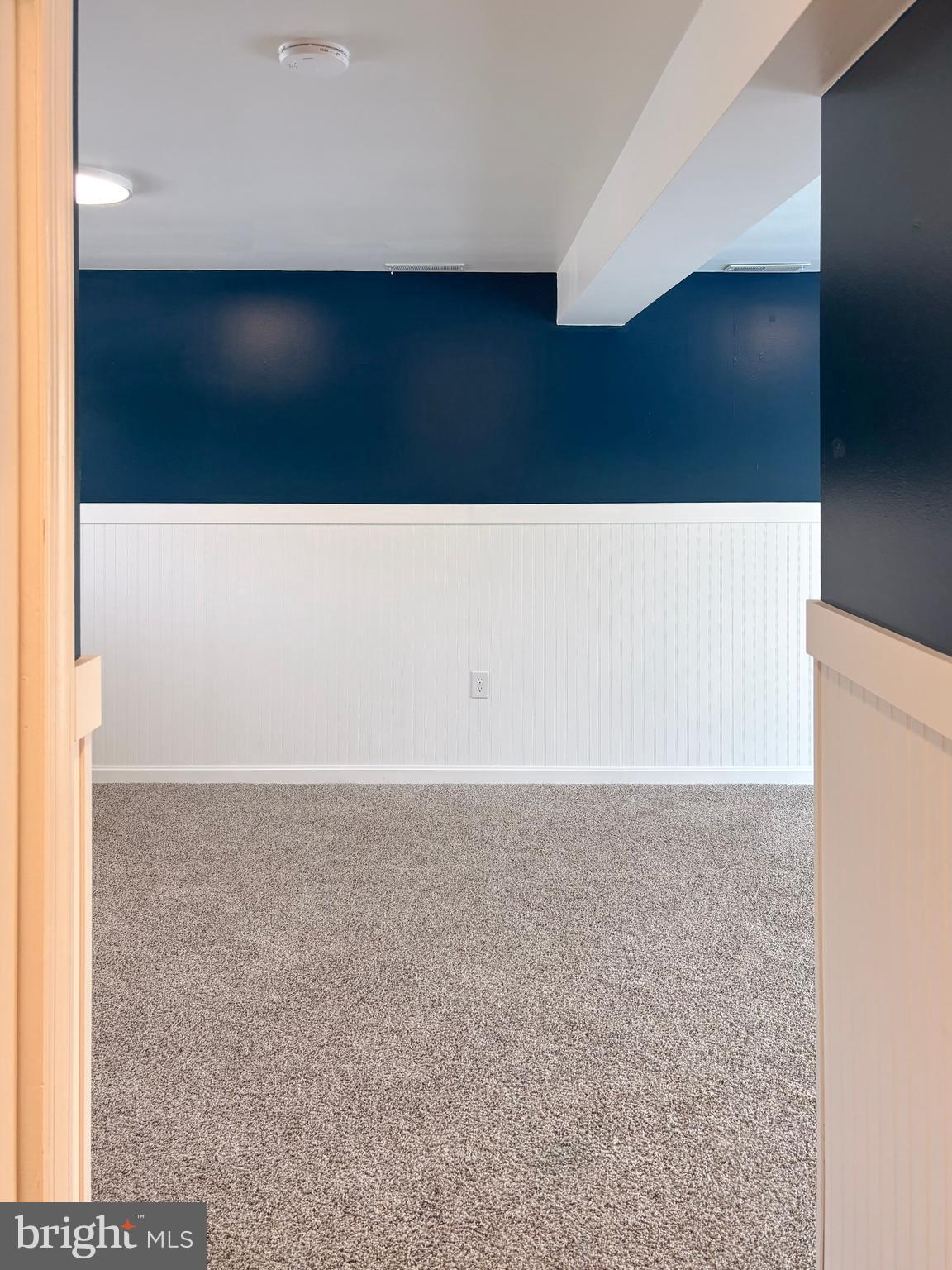 BRIDGEPORT - Residential