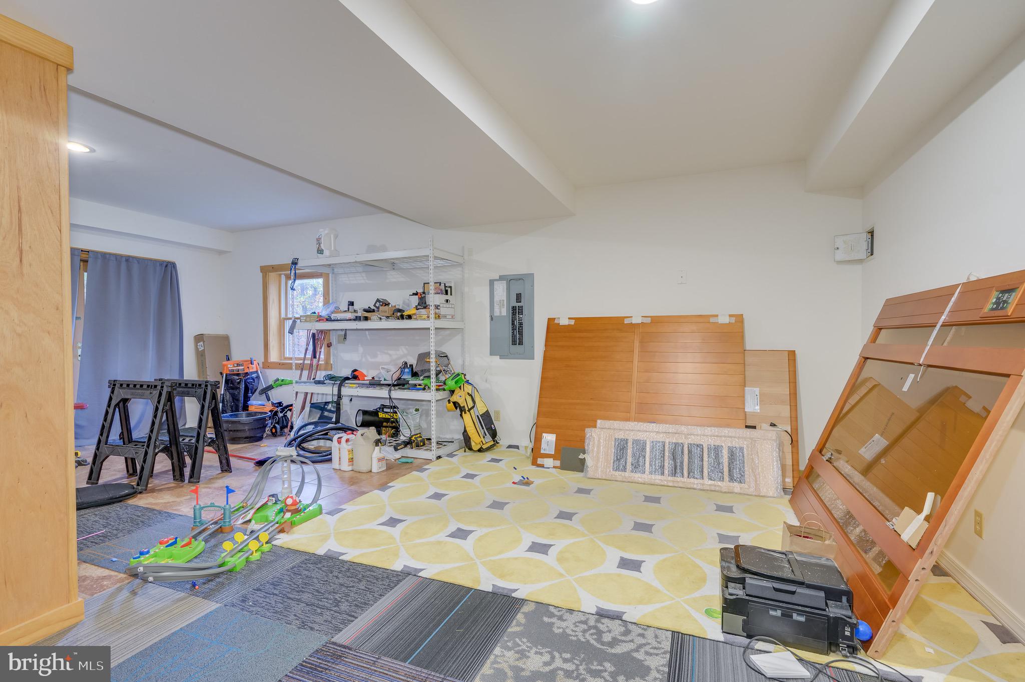 CACAPON EAST - Residential