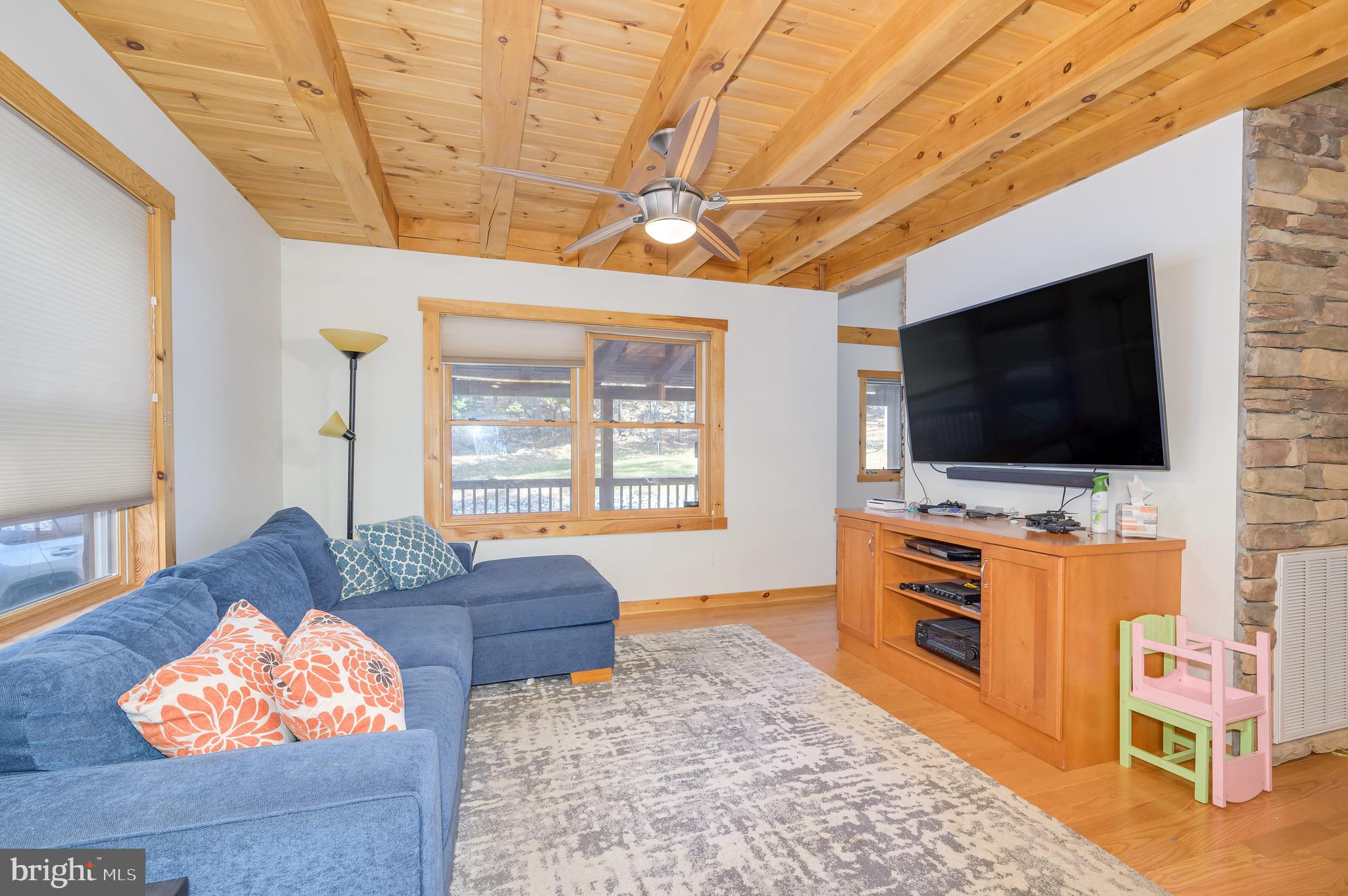 CACAPON EAST - Residential