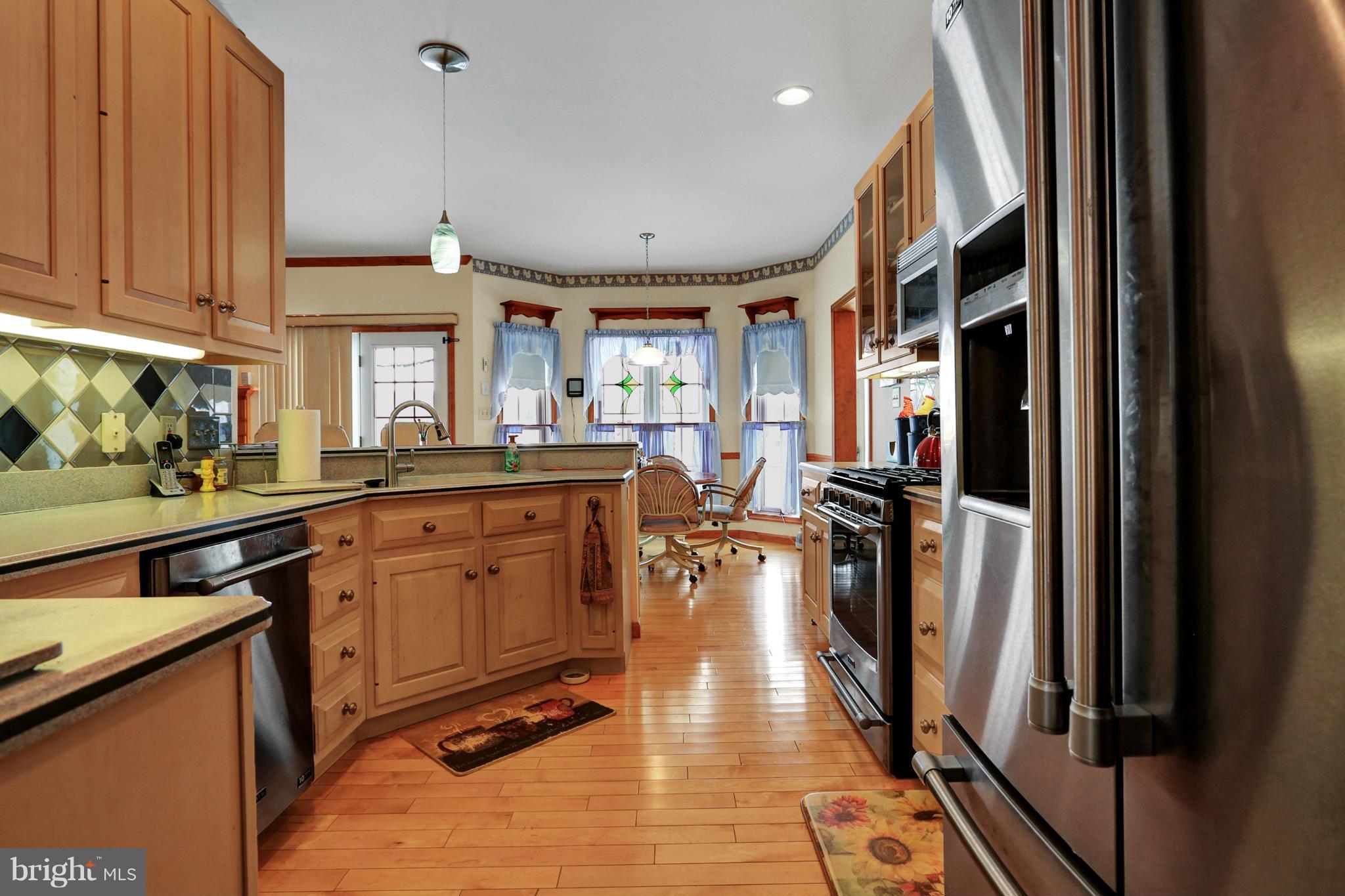 RIDGEWOOD STATION - Residential