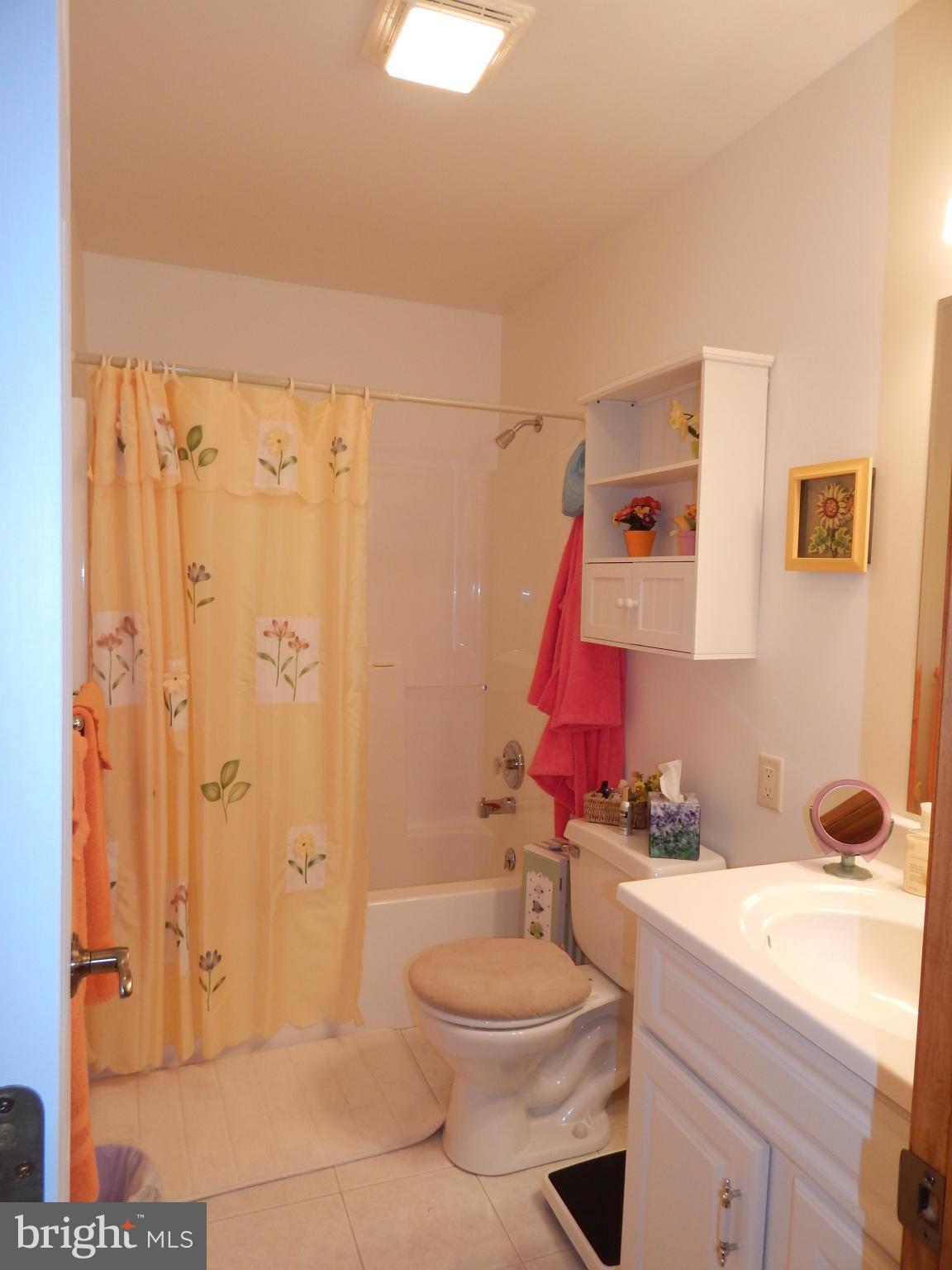 RIDGEWOOD STATION - Residential