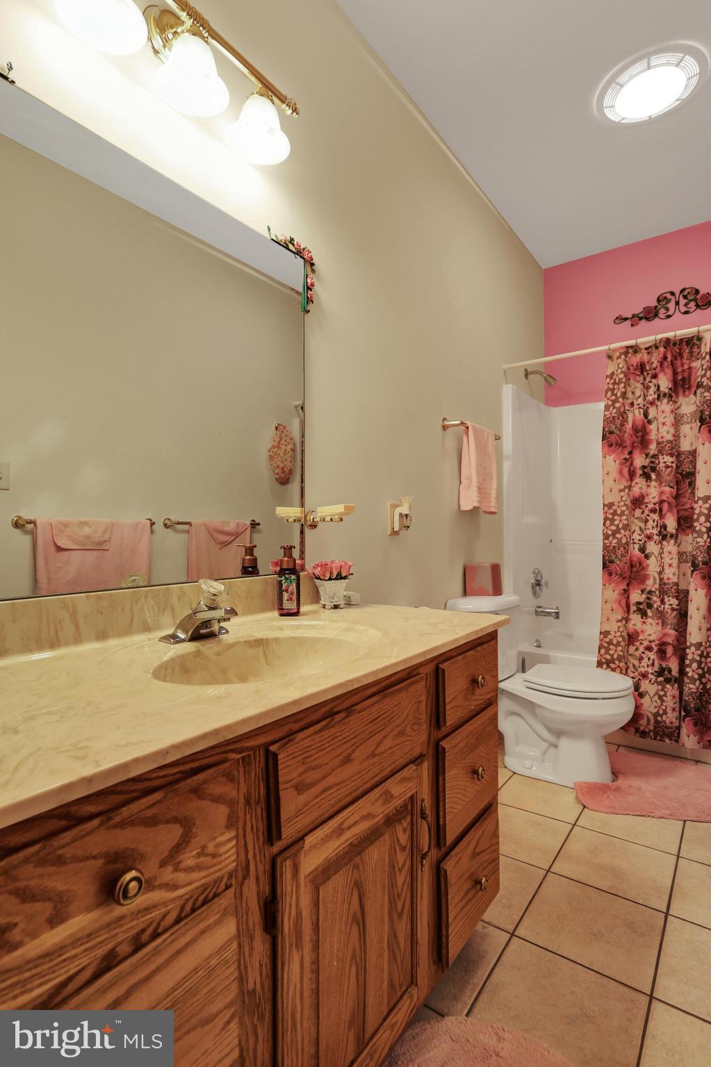 RIDGEWOOD STATION - Residential