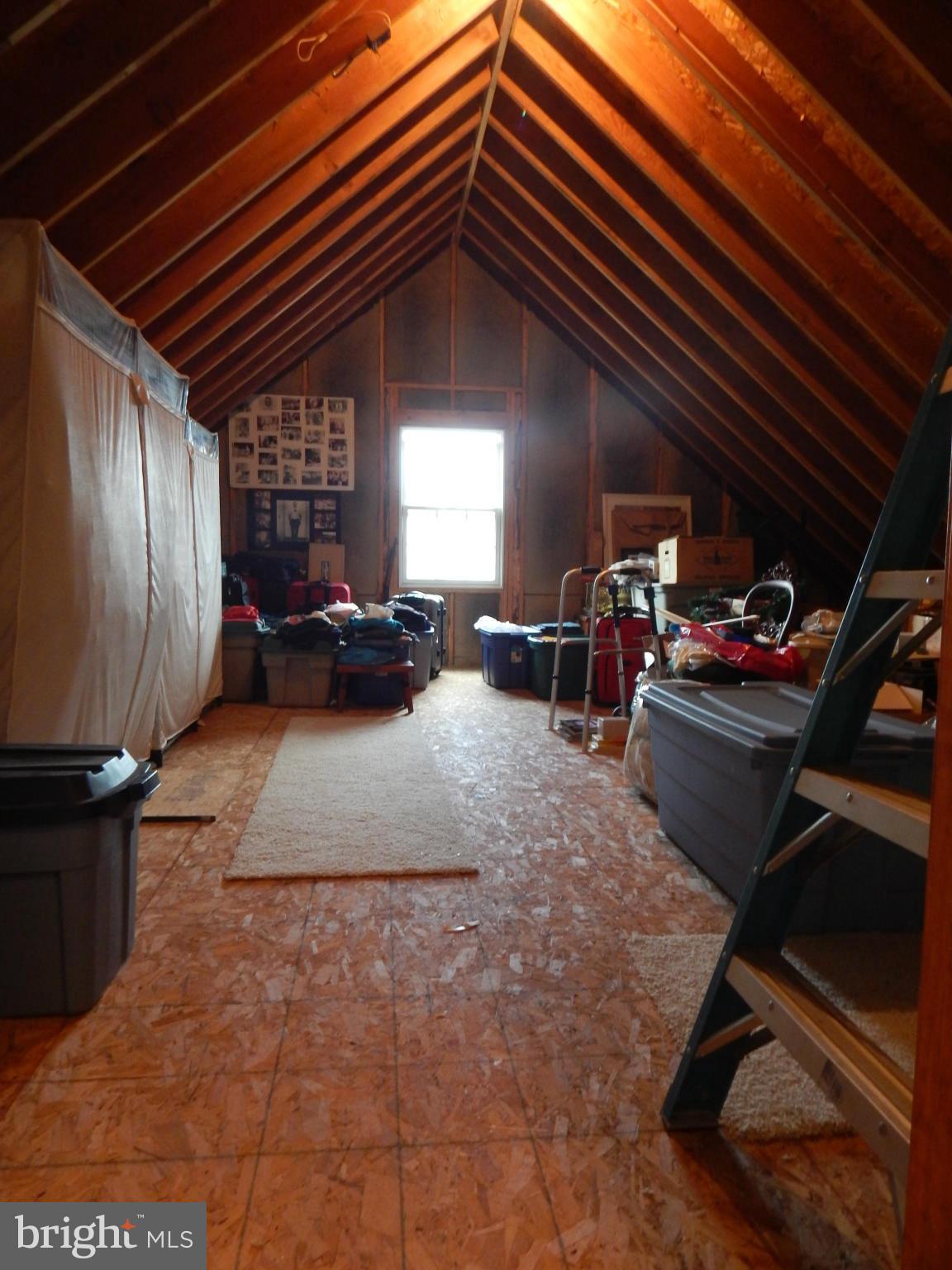 RIDGEWOOD STATION - Residential