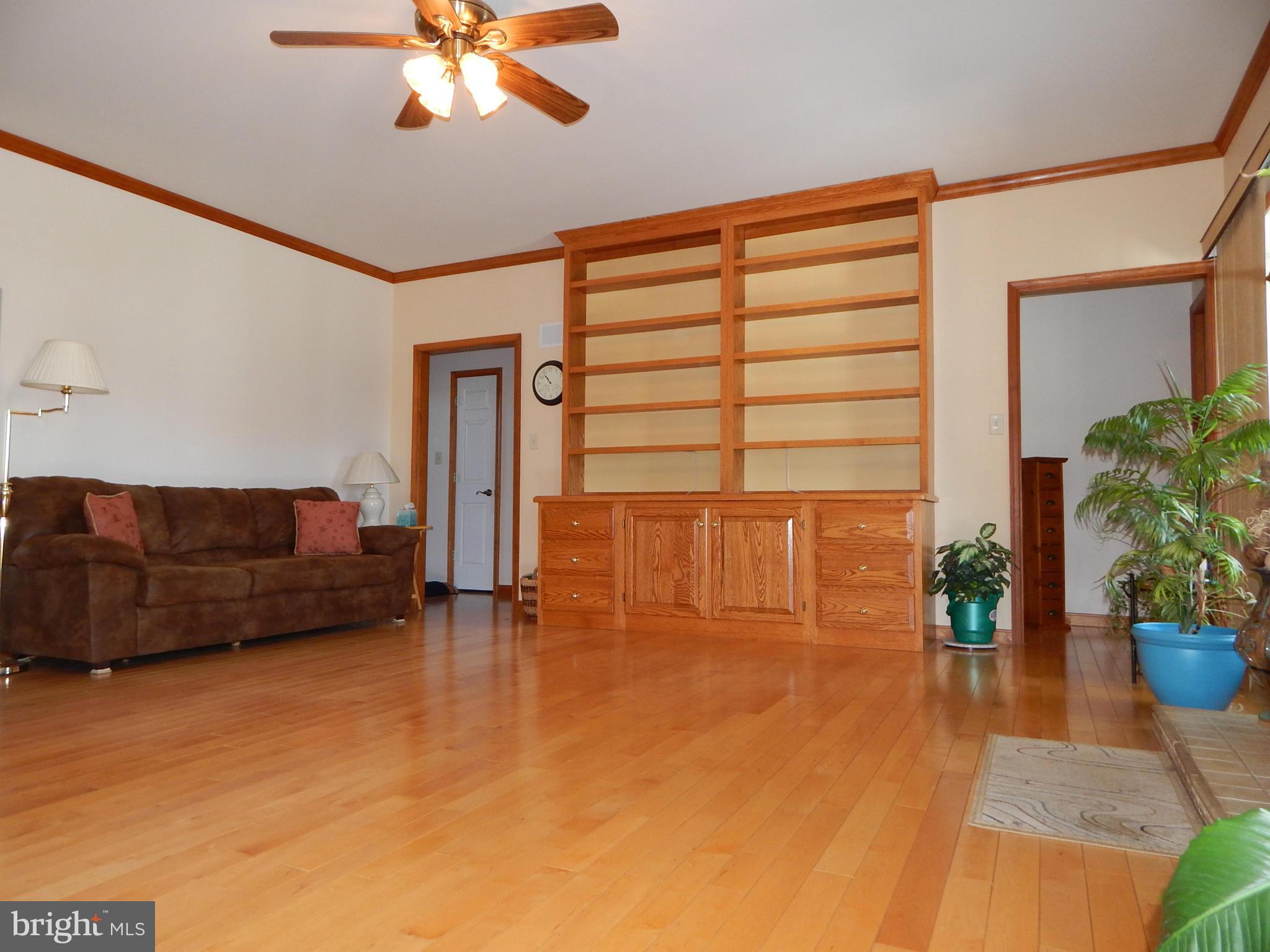 RIDGEWOOD STATION - Residential