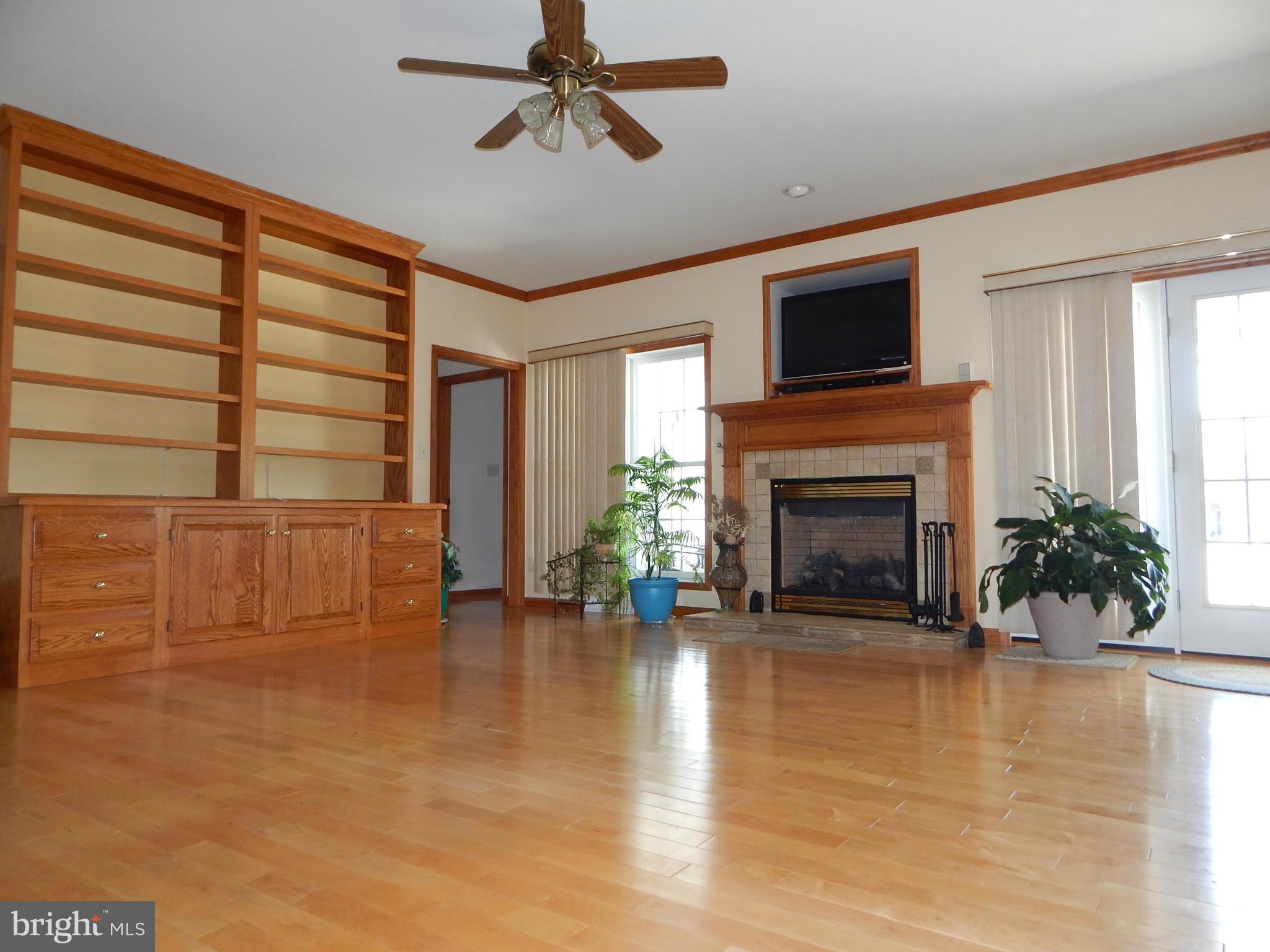 RIDGEWOOD STATION - Residential