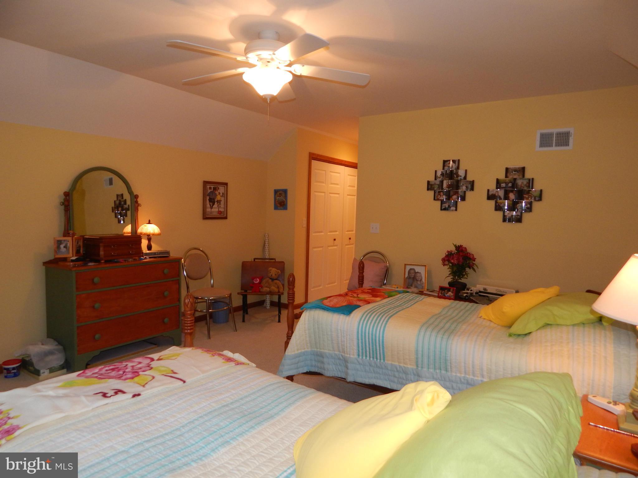 RIDGEWOOD STATION - Residential