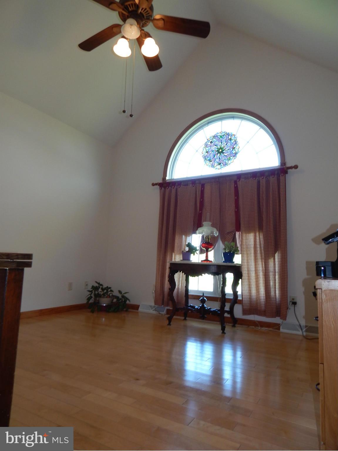 RIDGEWOOD STATION - Residential