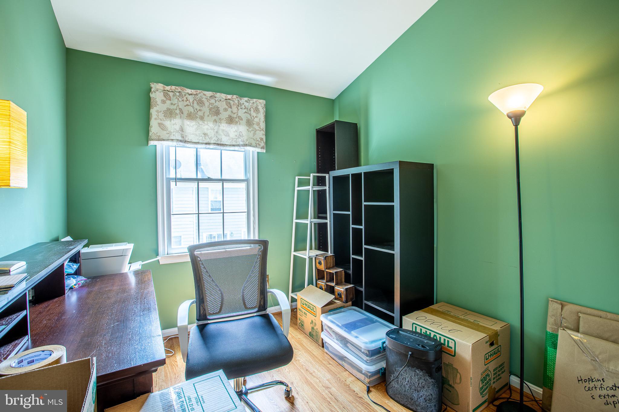 MONTGOMERY VILLAGE - Residential Lease