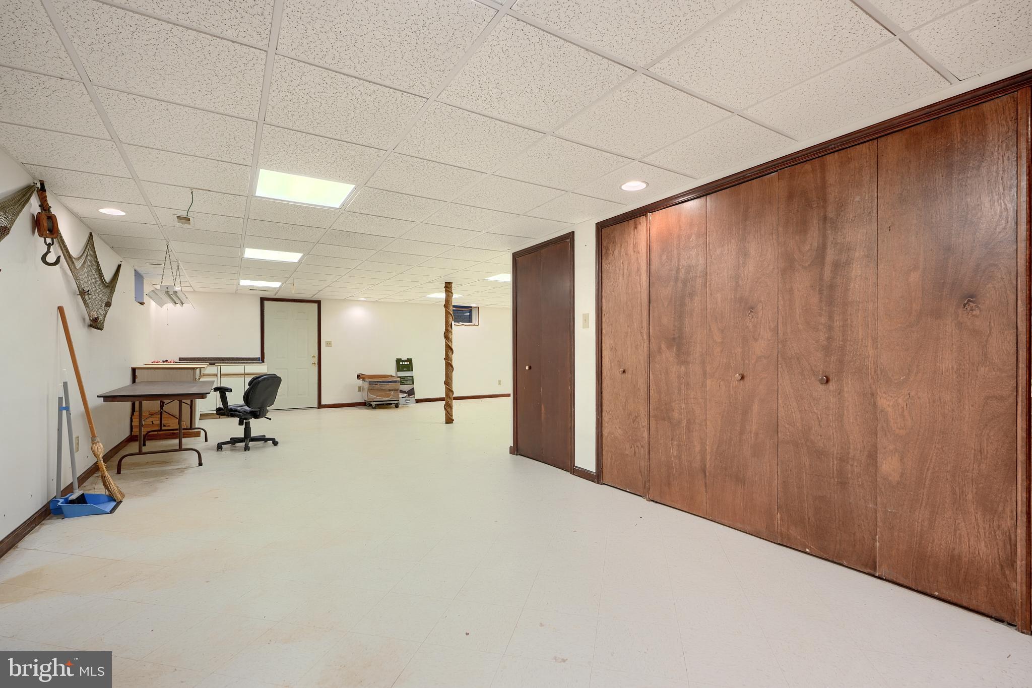 FOREST HILL - Residential