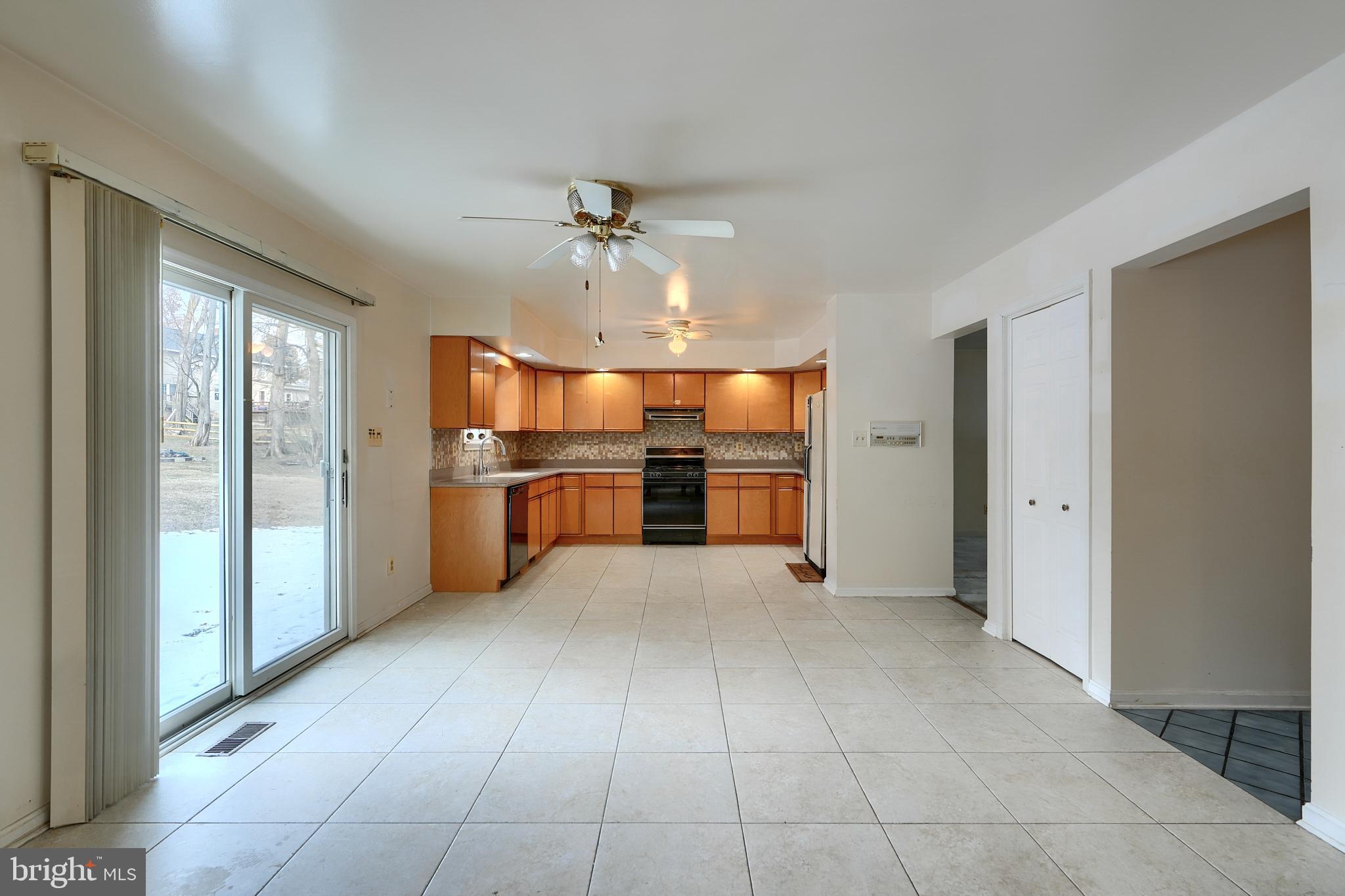 FOREST HILL - Residential