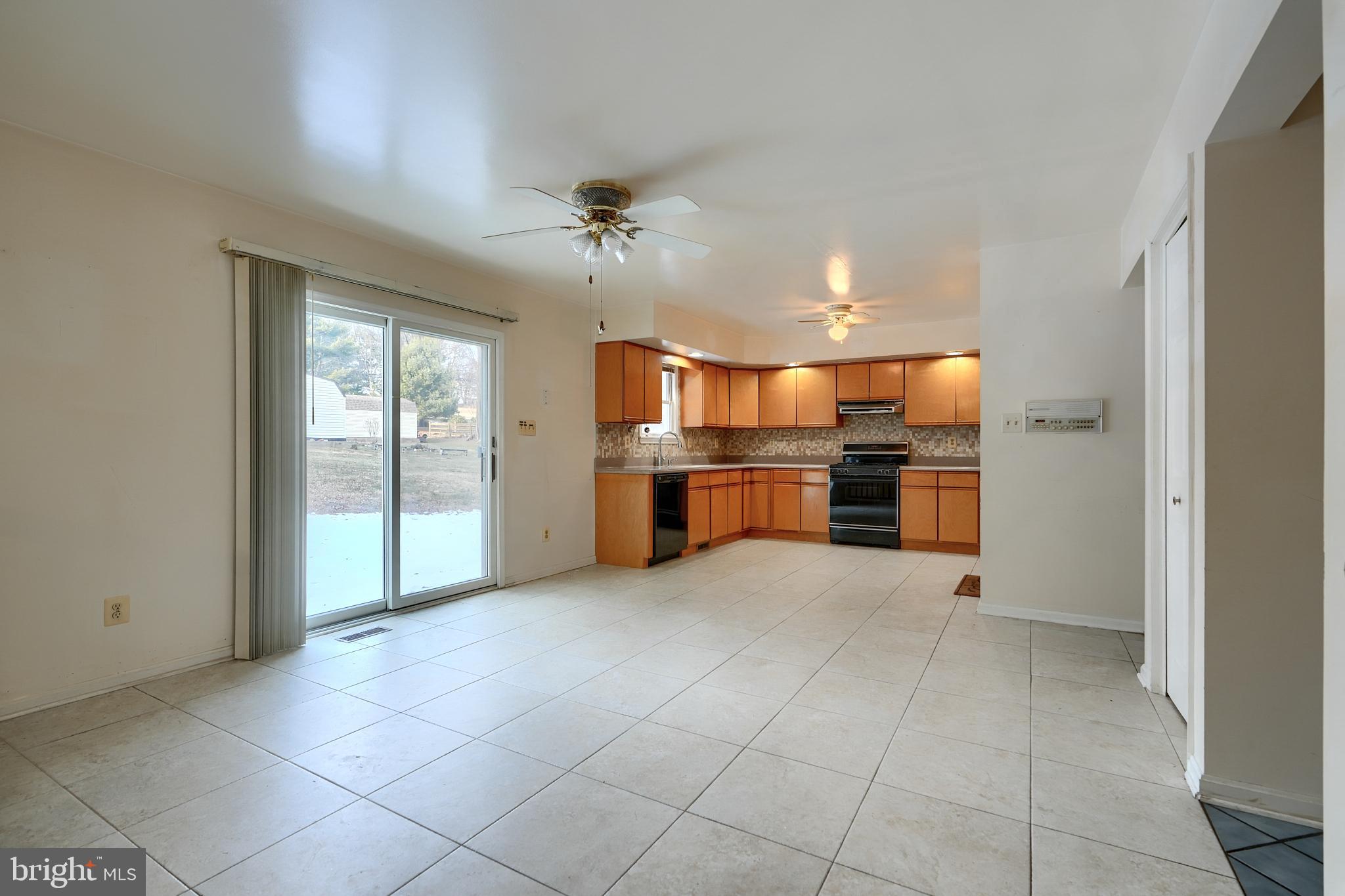 FOREST HILL - Residential