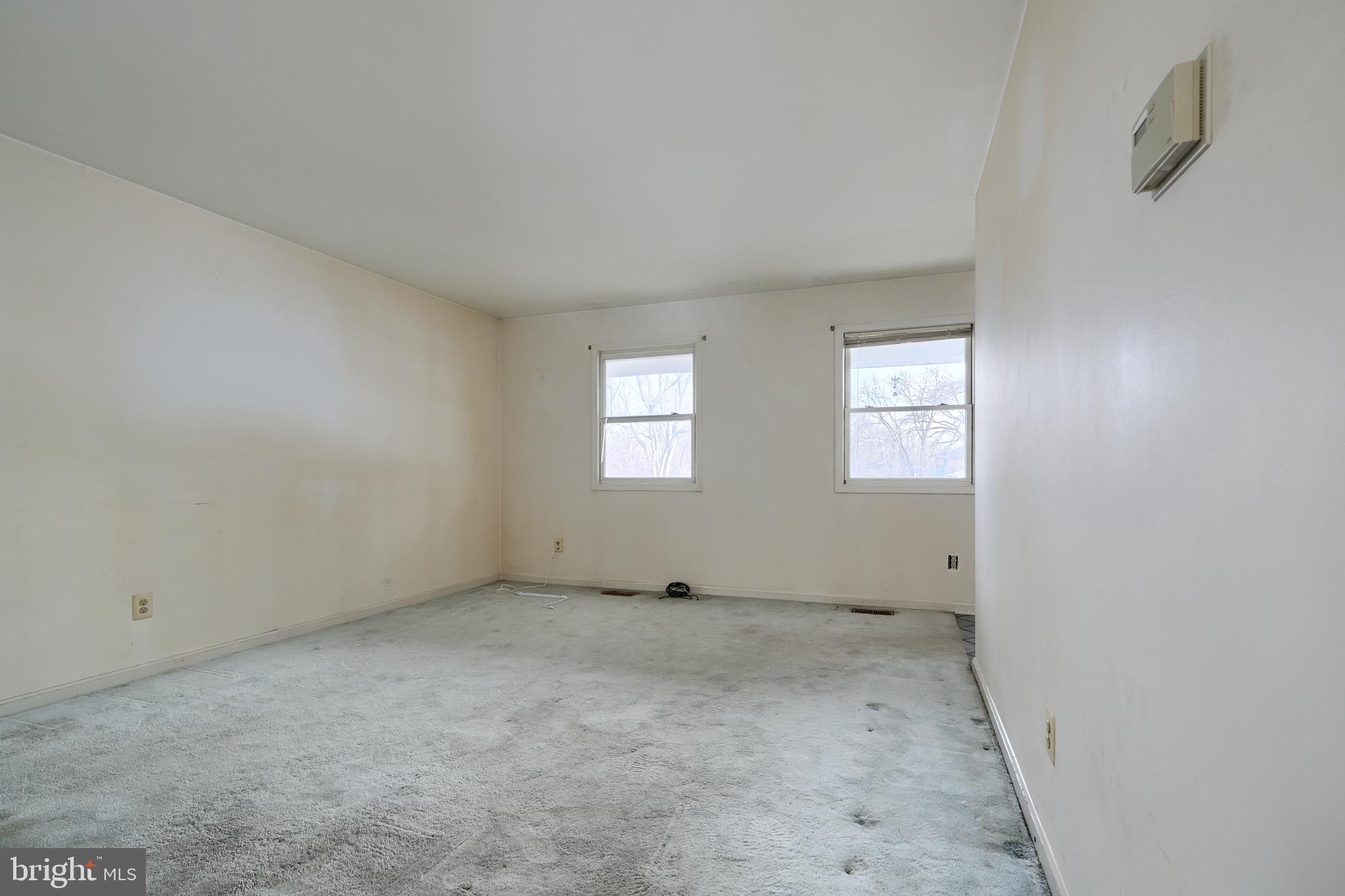 FOREST HILL - Residential