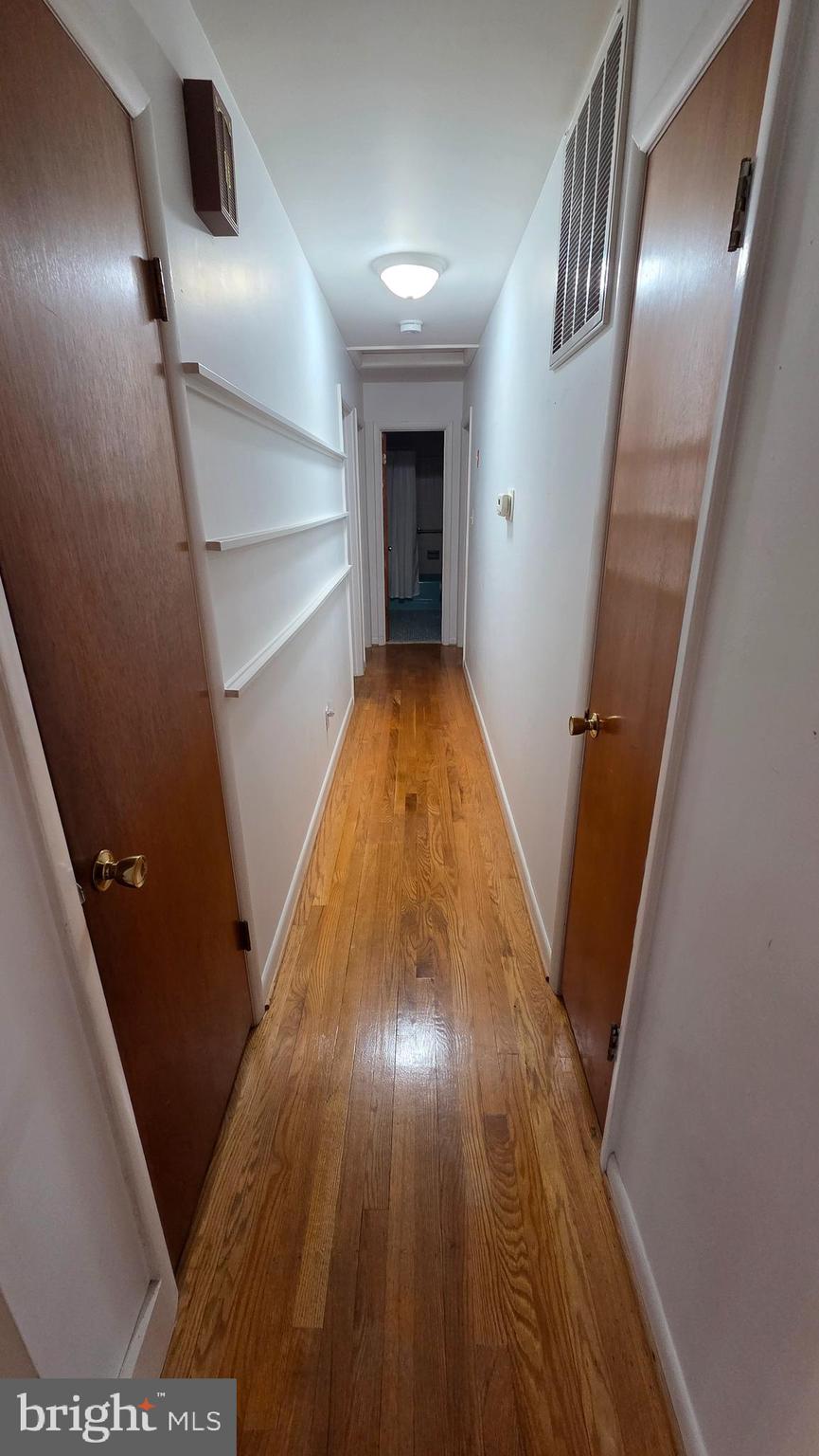 GREENVIEW KNOLLS - Residential