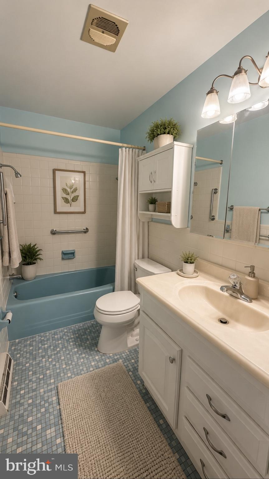 GREENVIEW KNOLLS - Residential
