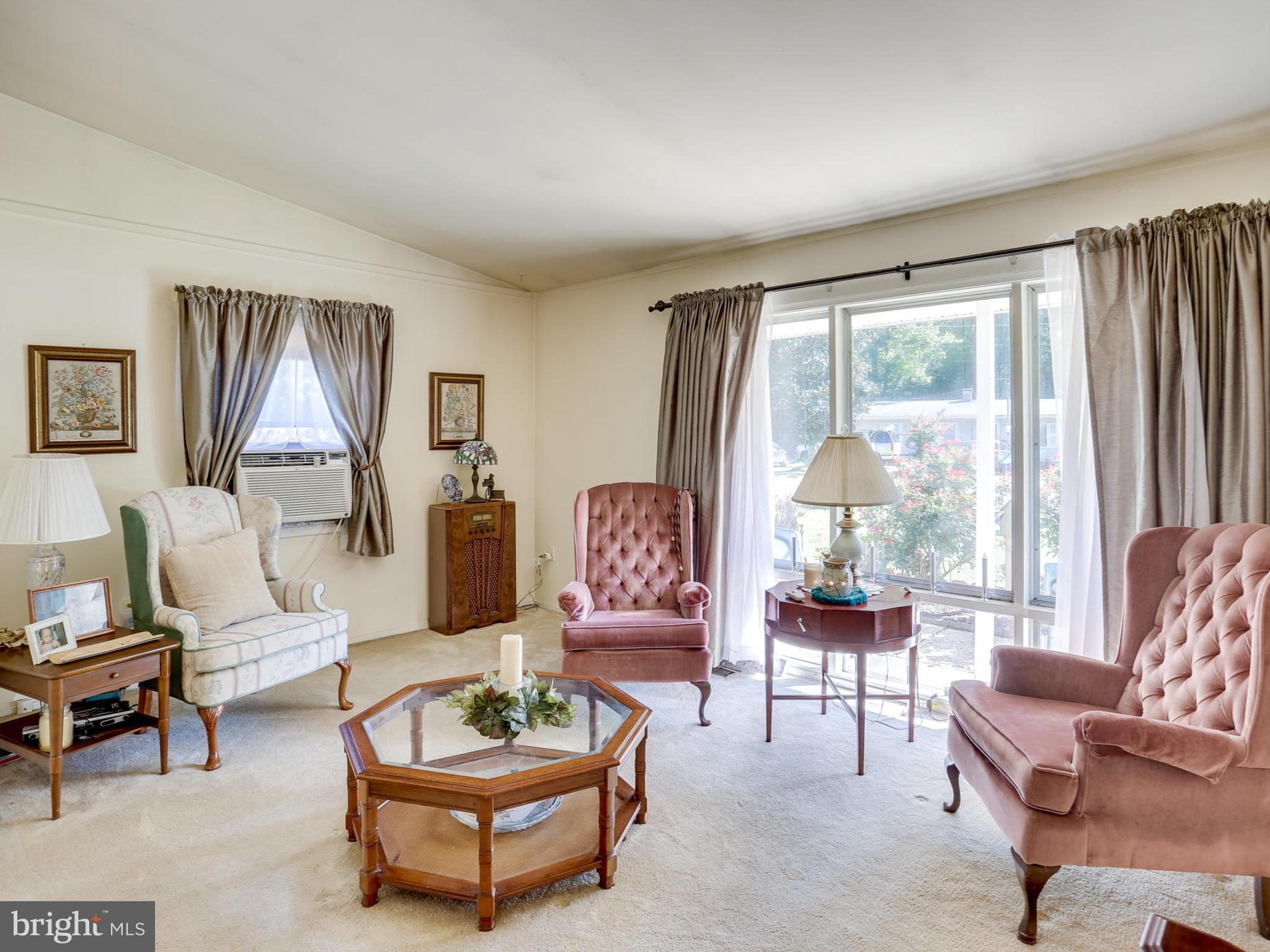 BELMONT - Residential