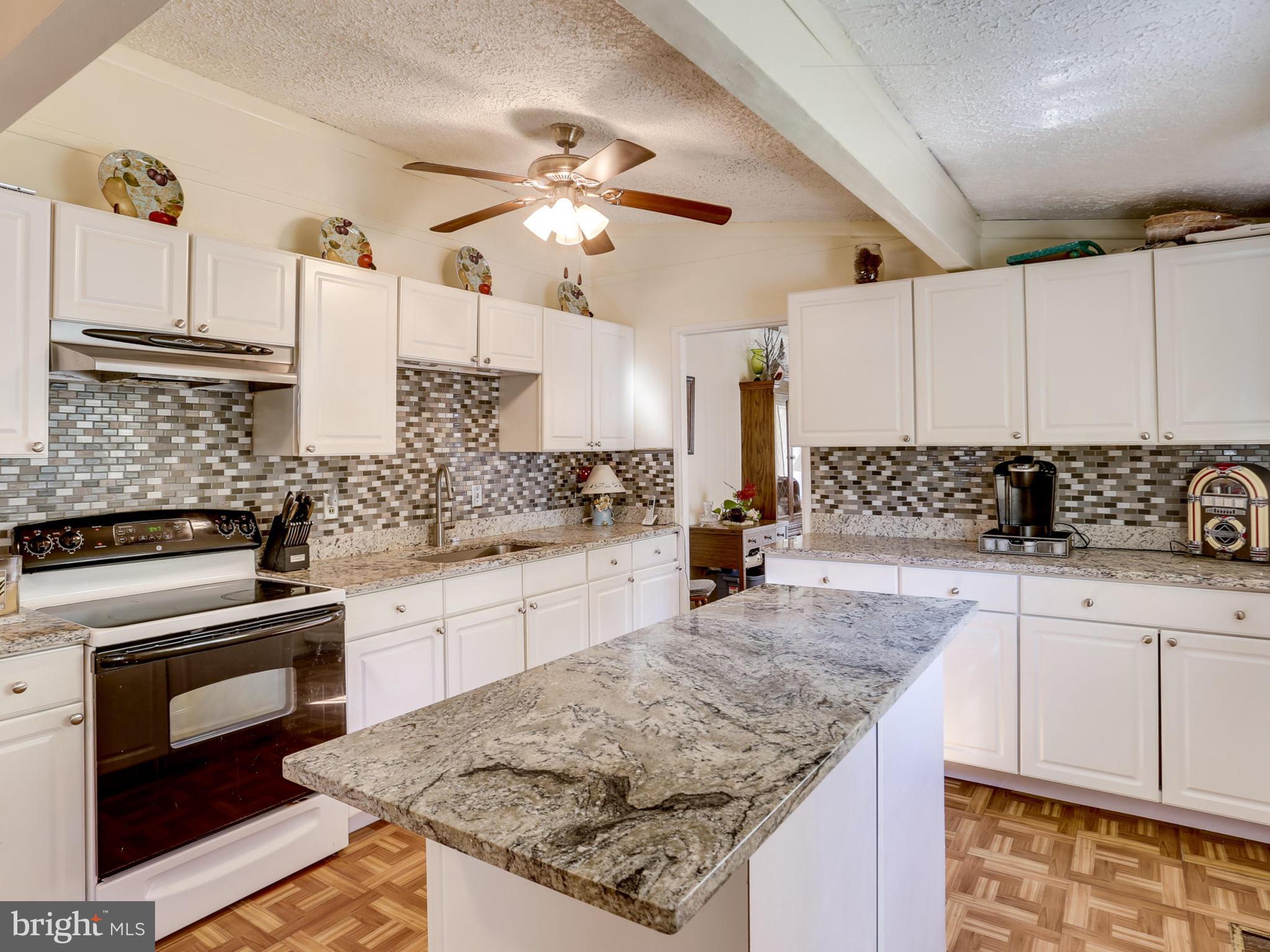 BELMONT - Residential